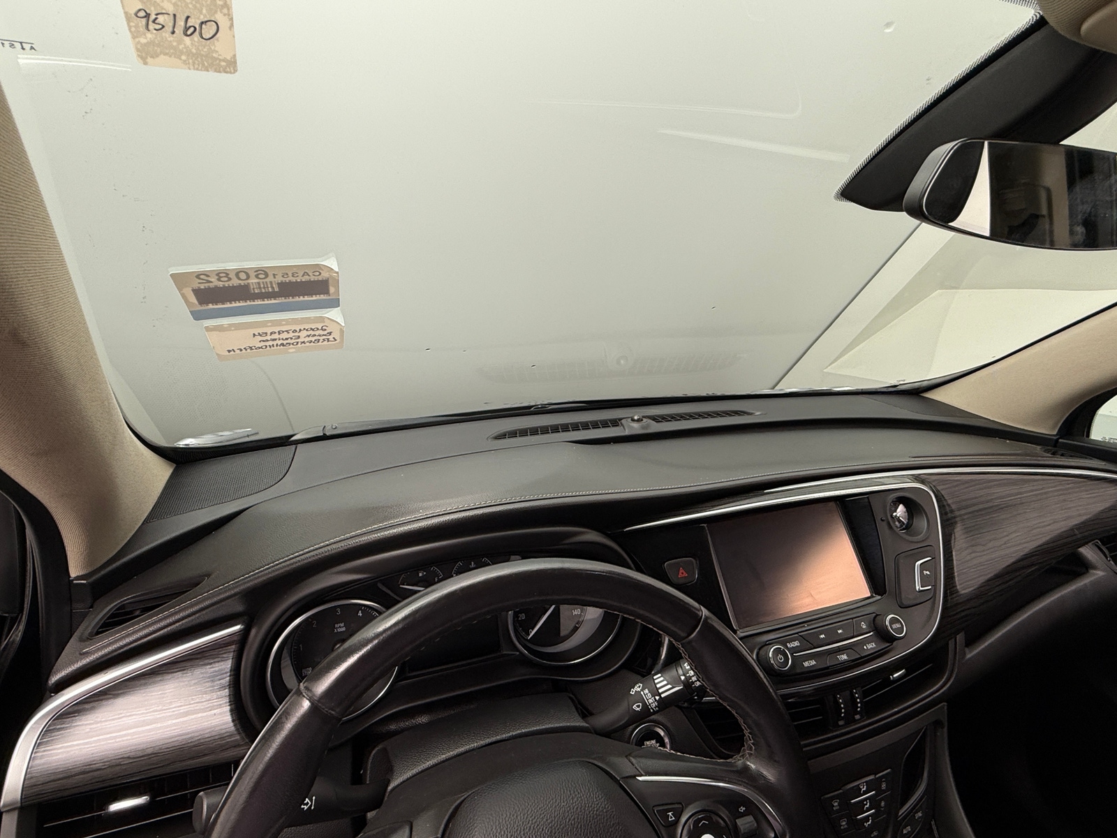 Thumbnail: 2017 Buick Envision - 2