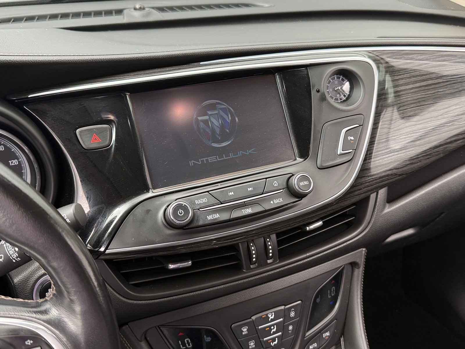 Thumbnail: 2017 Buick Envision - 3