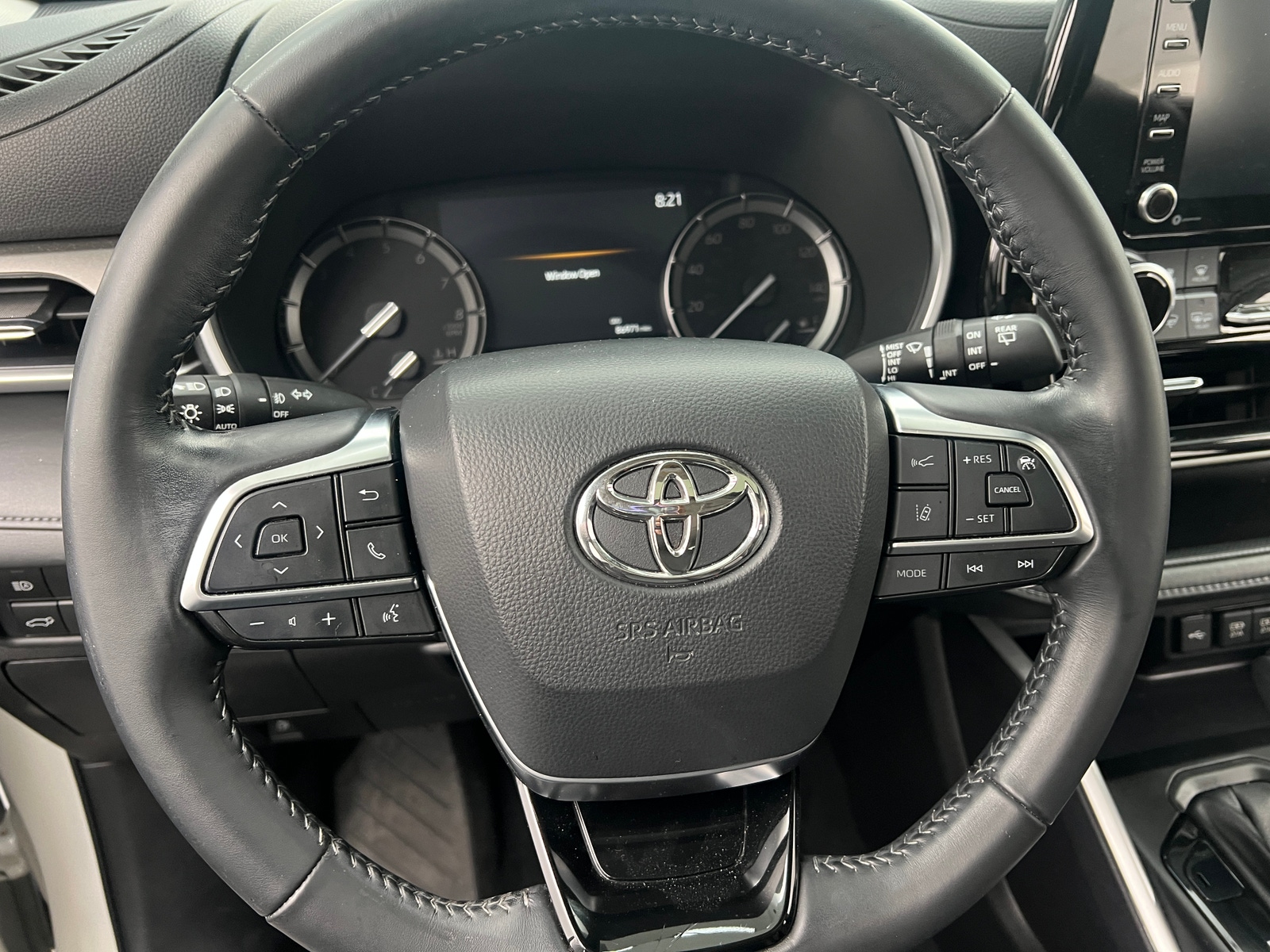 Thumbnail: 2021 Toyota Highlander - 4