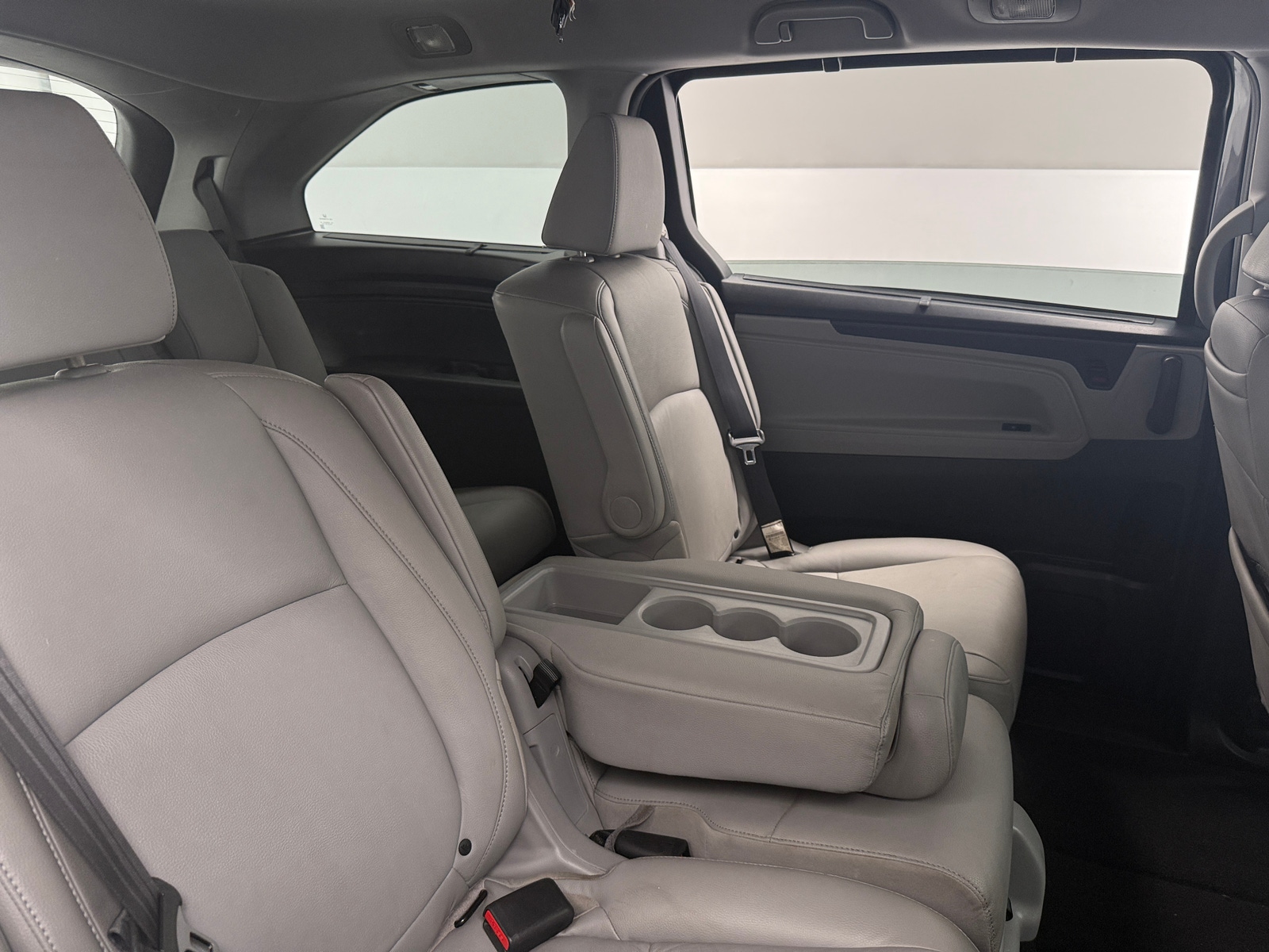 Thumbnail: 2018 Honda Odyssey - 5