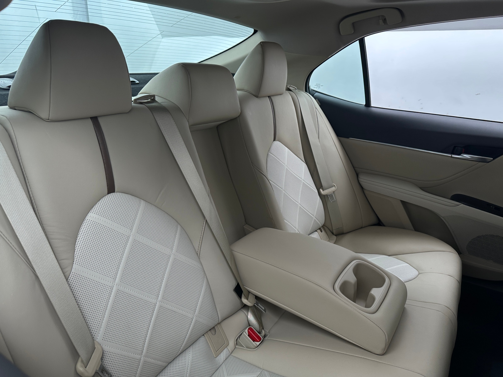 Thumbnail: 2018 Toyota Camry - 5