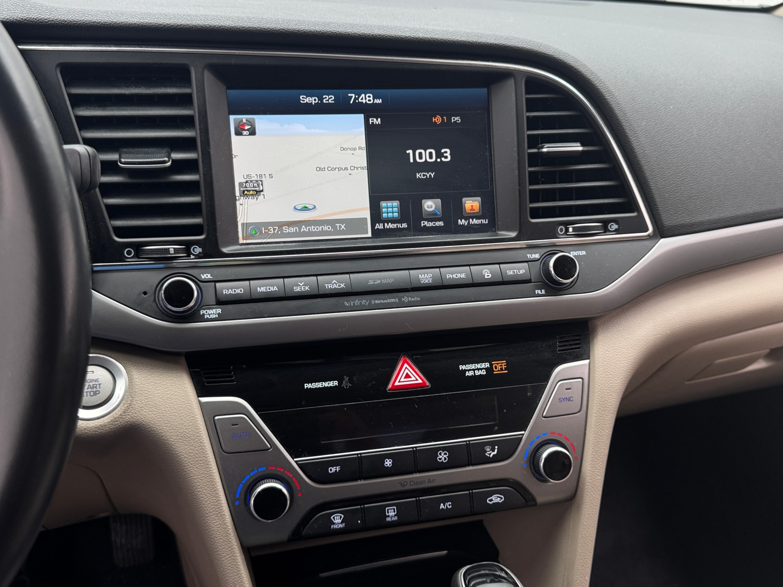 Thumbnail: 2017 Hyundai Elantra - 3
