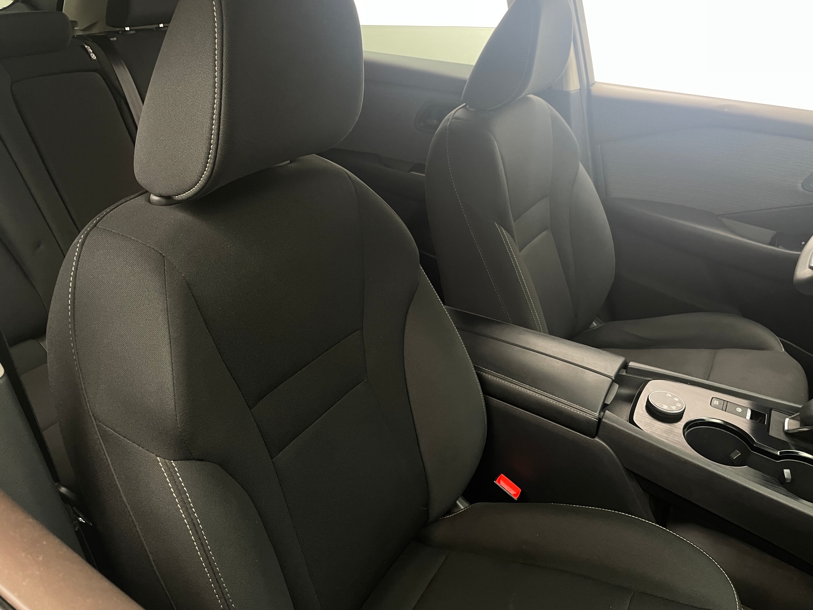 Thumbnail: 2023 Nissan Rogue - 2