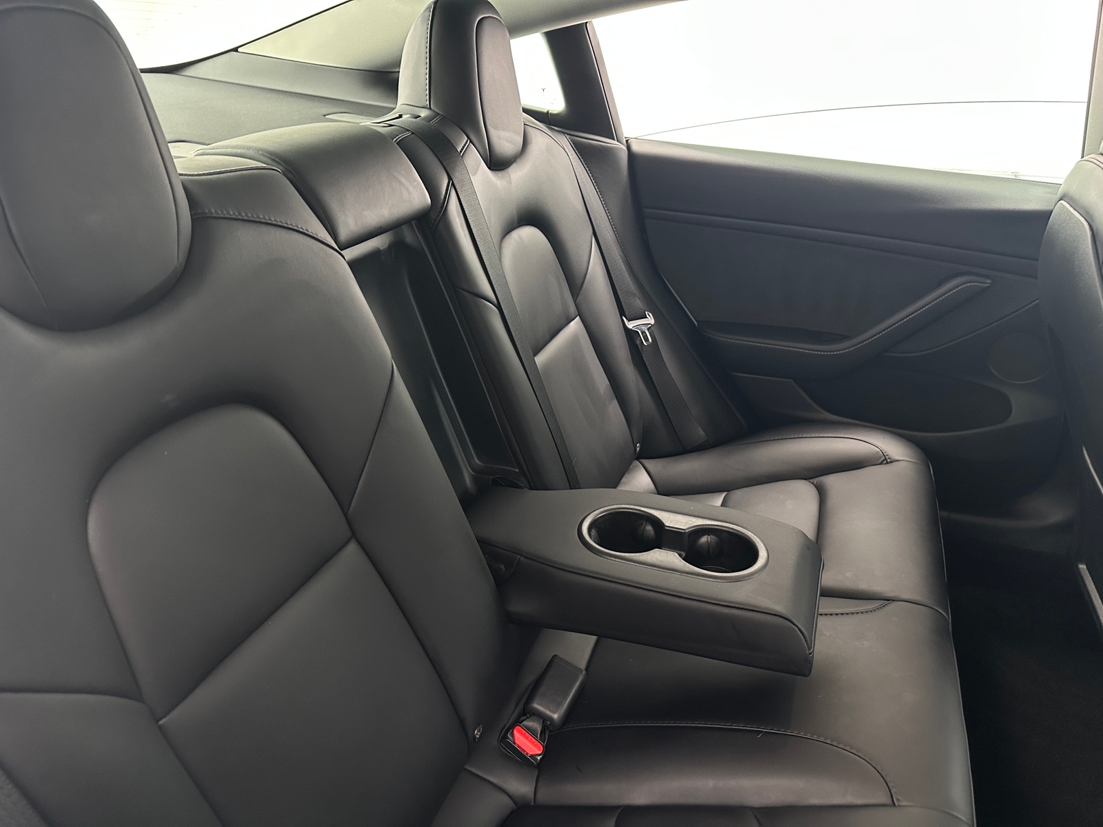Thumbnail: 2022 Tesla Model 3 - 5