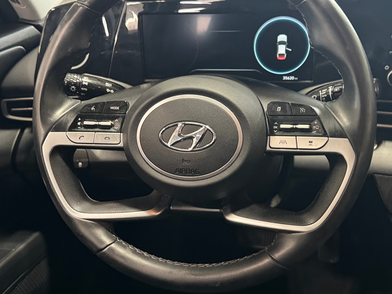 Thumbnail: 2022 Hyundai Elantra - 5