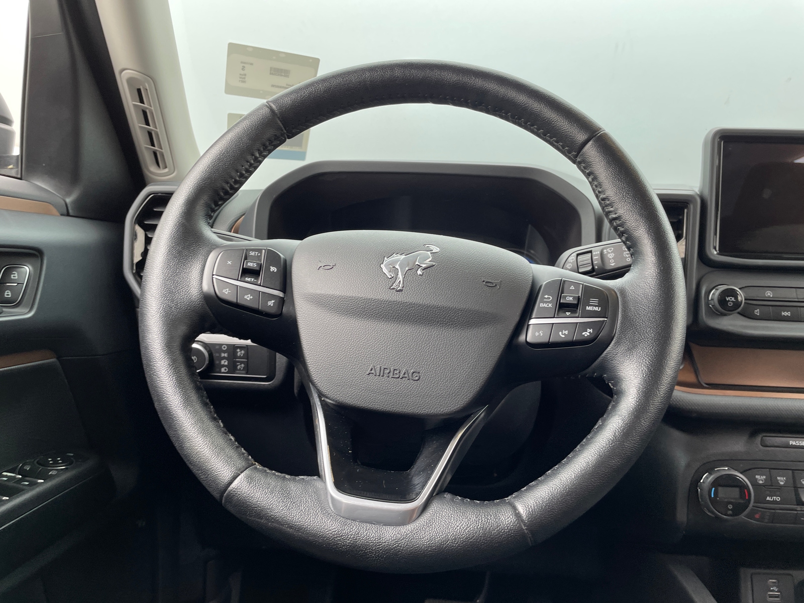 Thumbnail: 2021 Ford Bronco Sport - 4