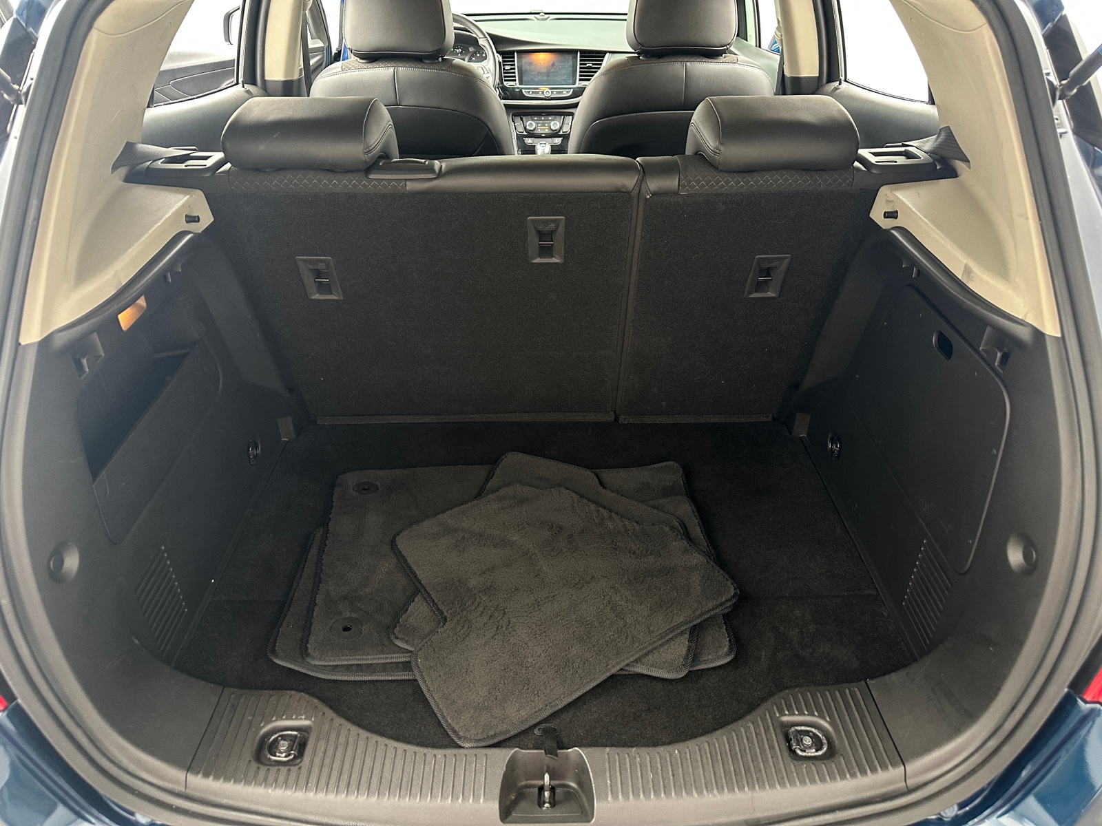 Thumbnail: 2019 Buick Encore - 7
