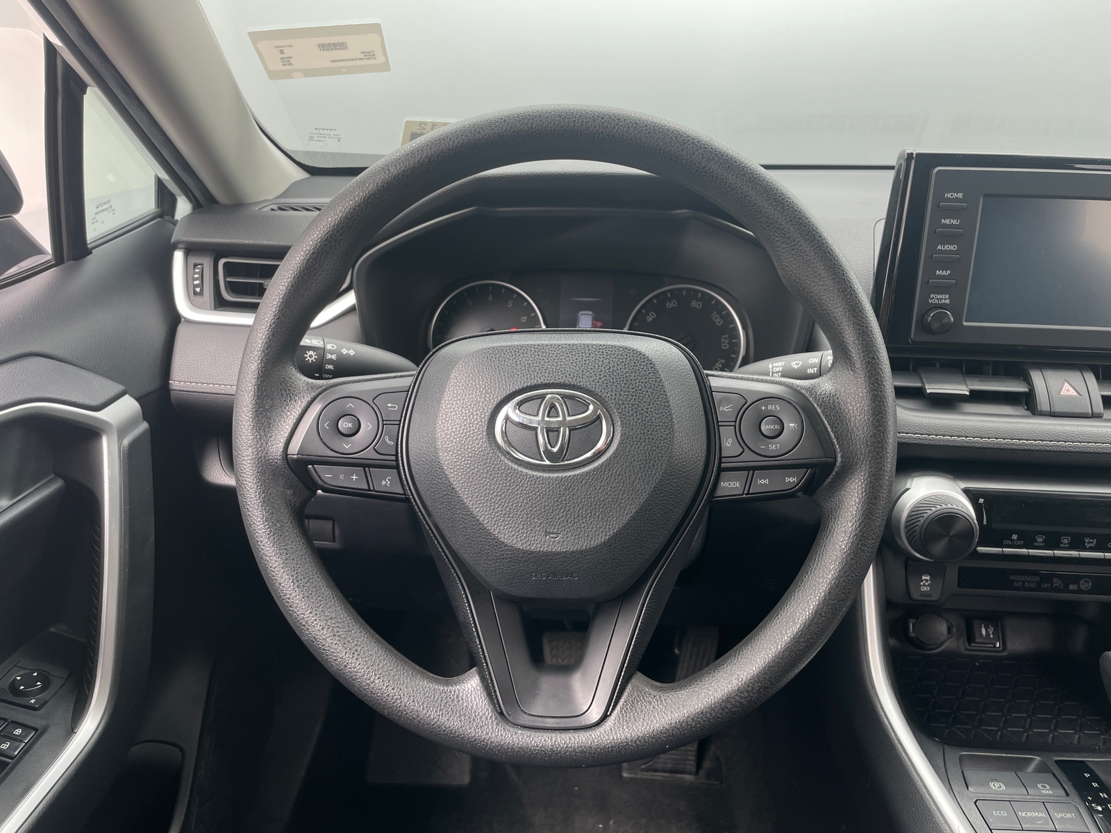 Thumbnail: 2019 Toyota RAV4 - 5