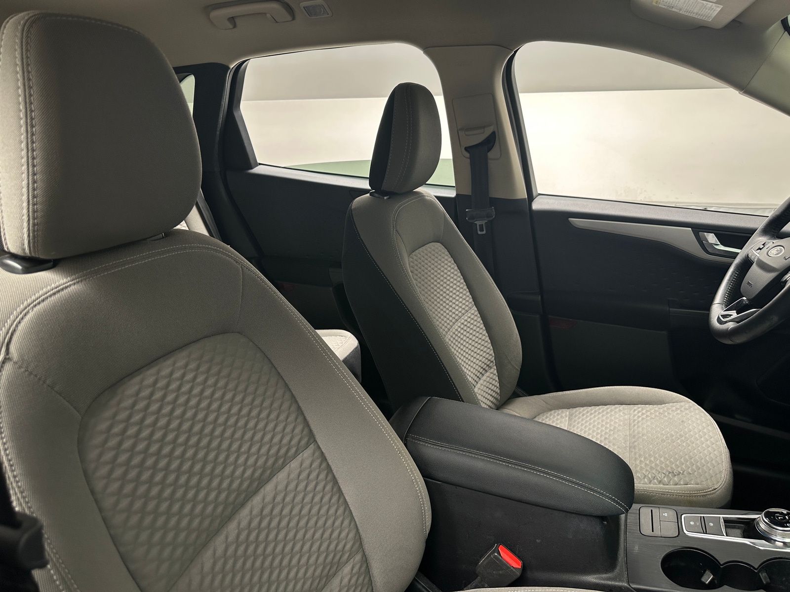 Thumbnail: 2020 Ford Escape - 2
