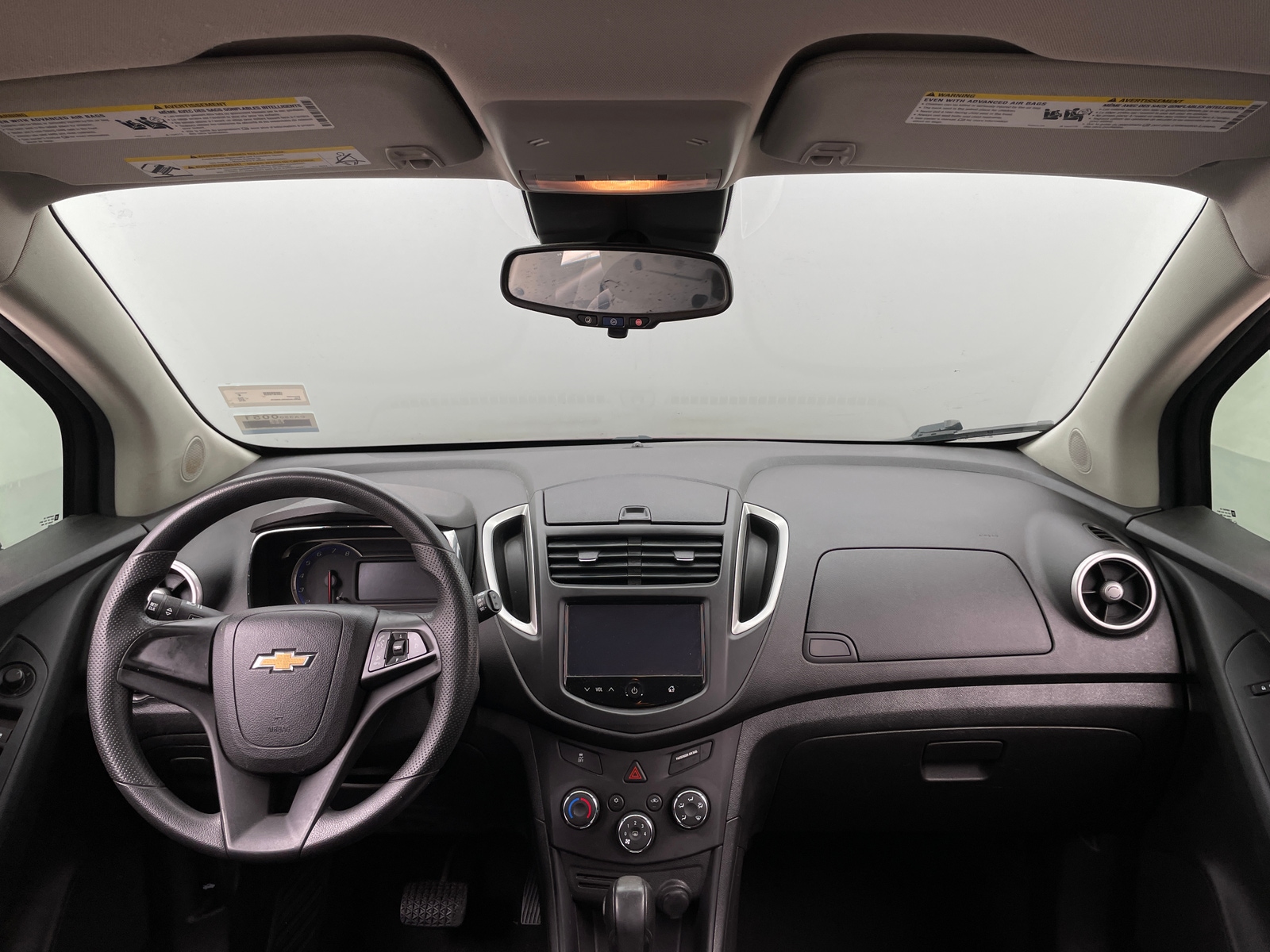 Thumbnail: 2016 Chevrolet Trax - 3