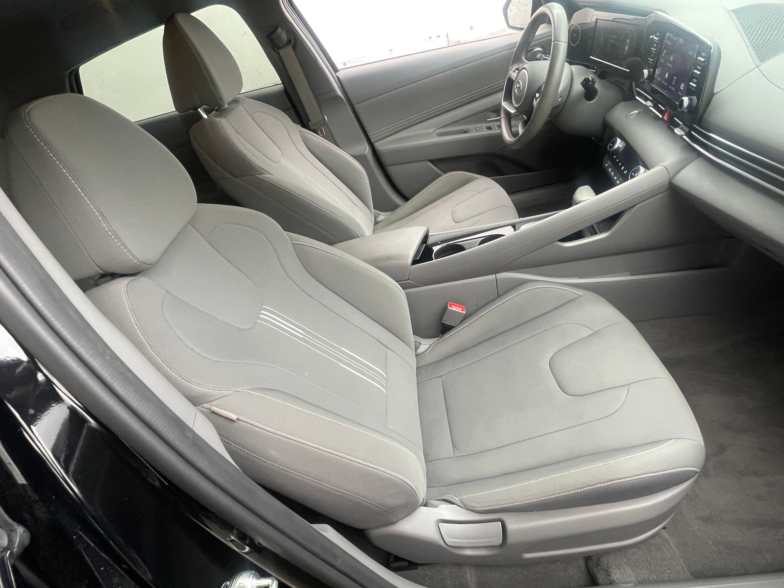 Thumbnail: 2021 Hyundai Elantra - 2
