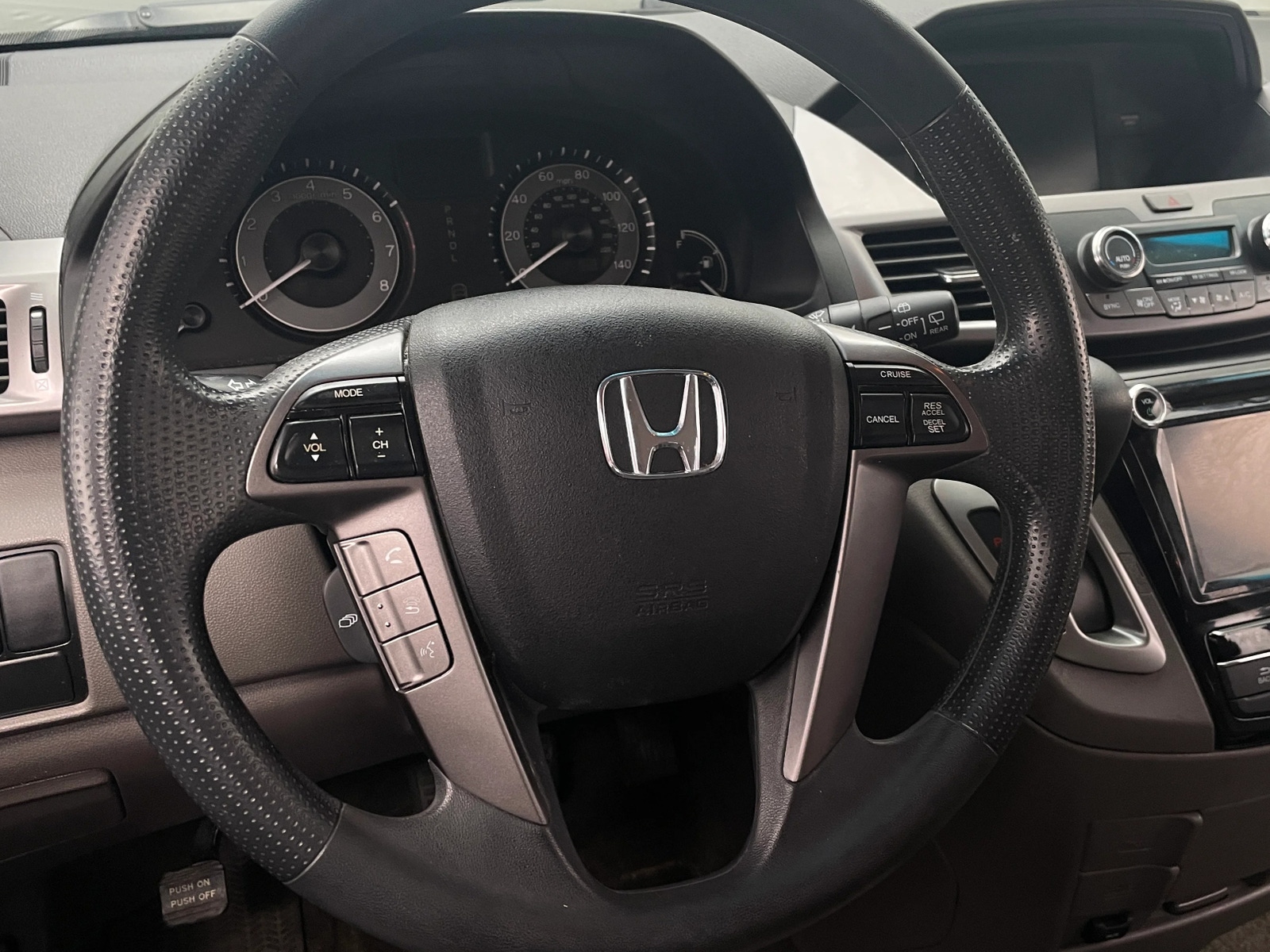 Thumbnail: 2014 Honda Odyssey - 5