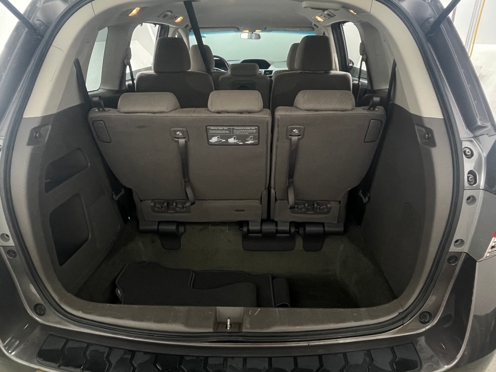Thumbnail: 2014 Honda Odyssey - 7