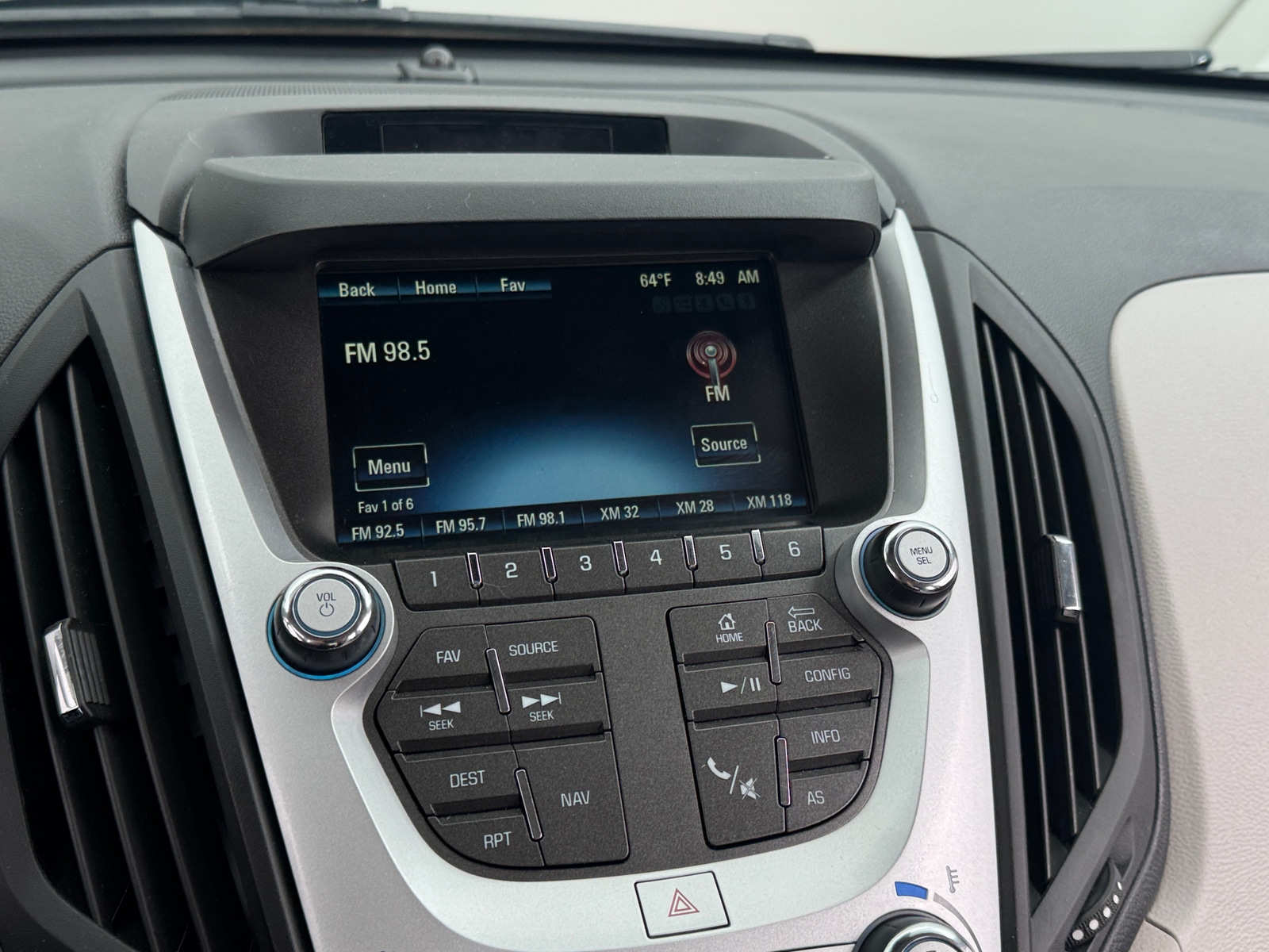 Thumbnail: 2016 Chevrolet Equinox - 3