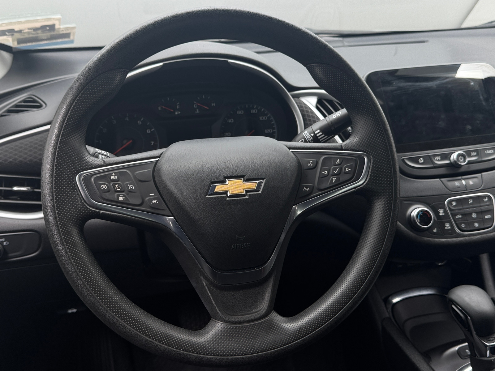 Thumbnail: 2024 Chevrolet Malibu - 5