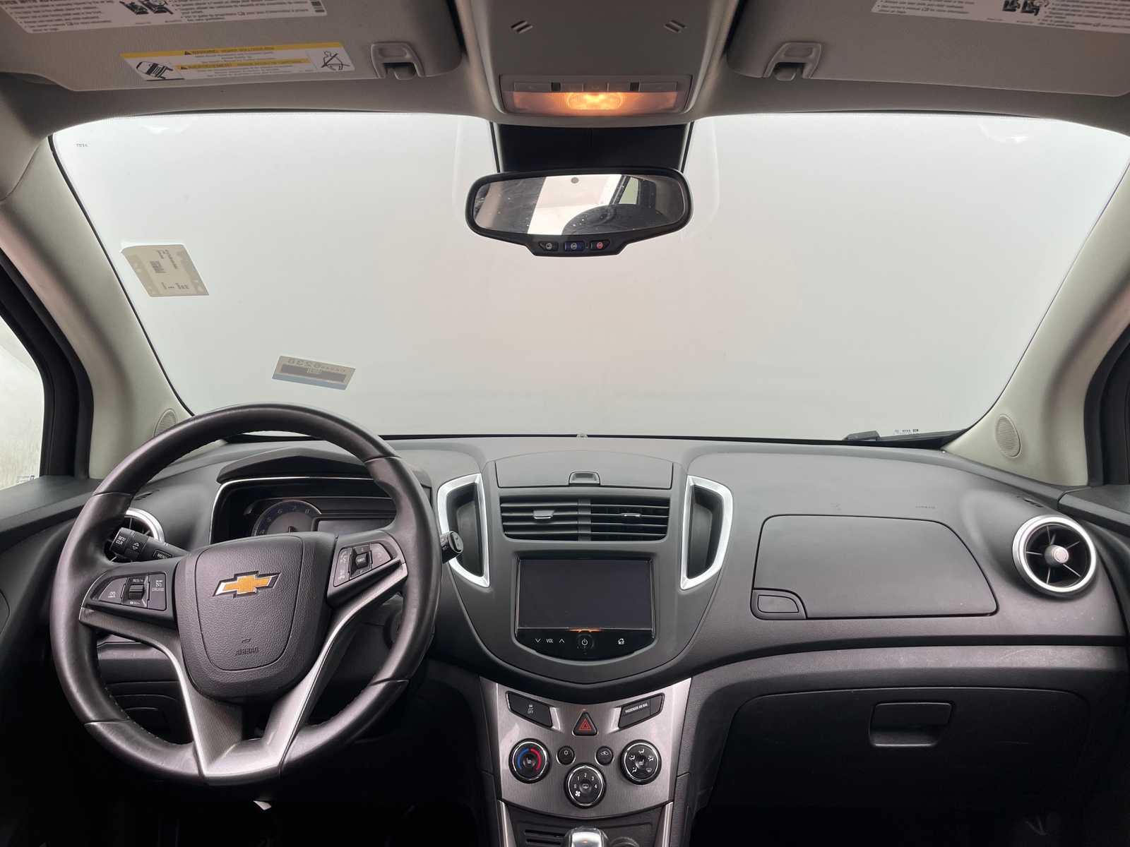 Thumbnail: 2015 Chevrolet Trax - 2