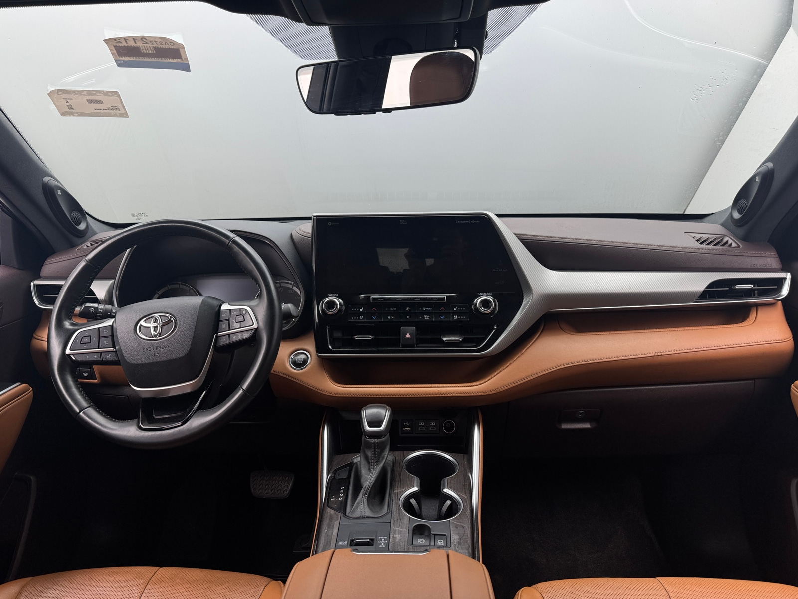 Thumbnail: 2022 Toyota Highlander - 2