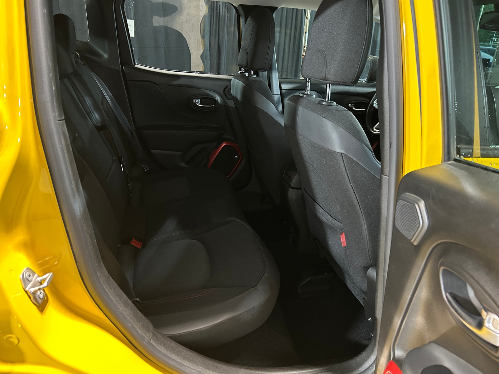 Thumbnail: 2016 Jeep Renegade - 6