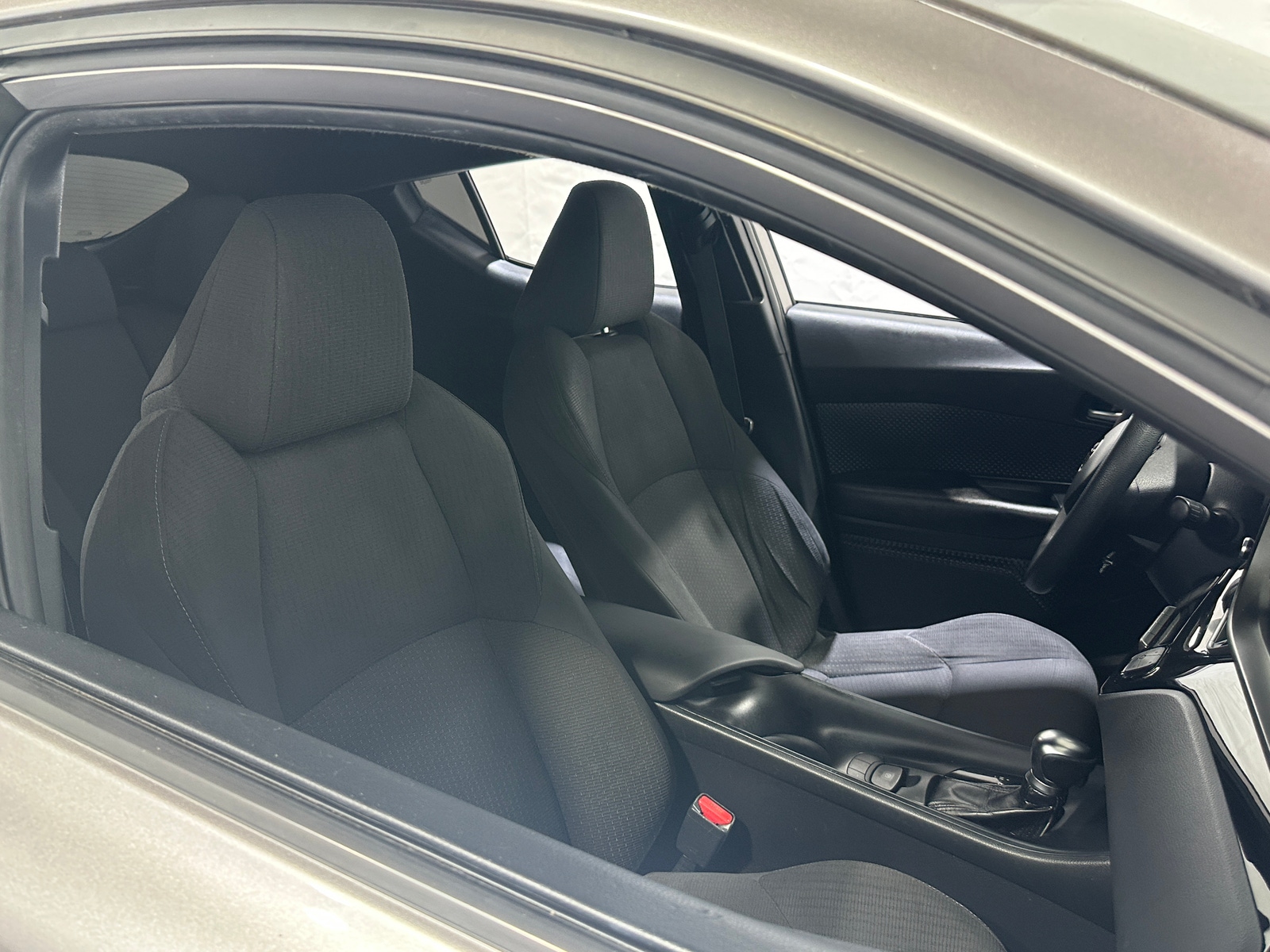 Thumbnail: 2019 Toyota C-HR - 2