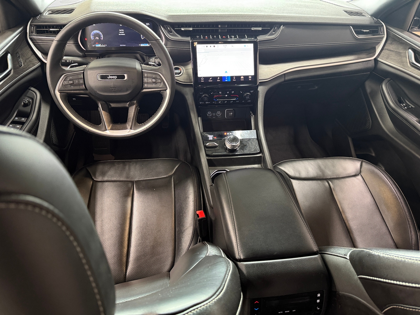 Thumbnail: 2024 Jeep Grand Cherokee L - 2