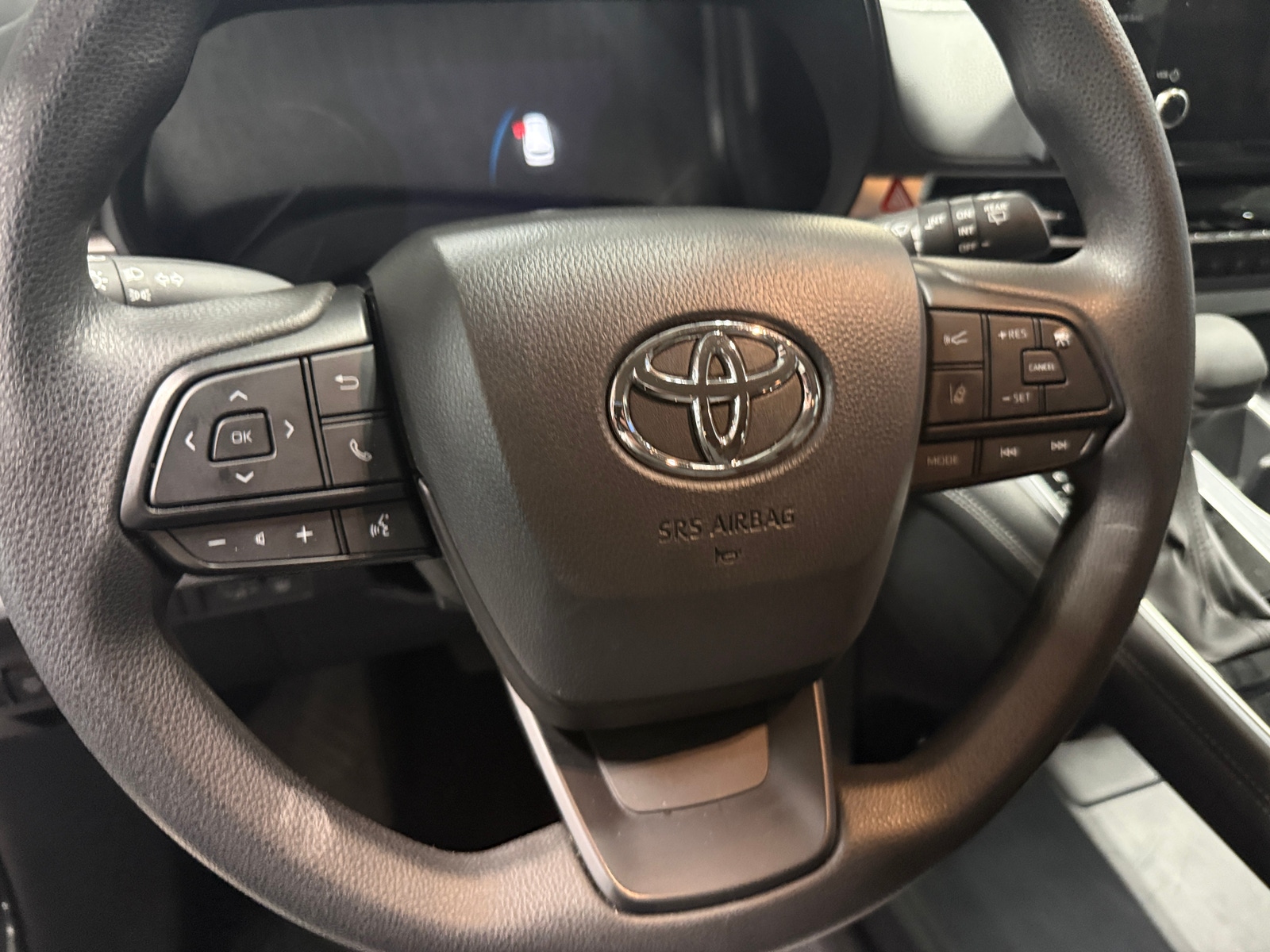 Thumbnail: 2025 Toyota Sienna - 5