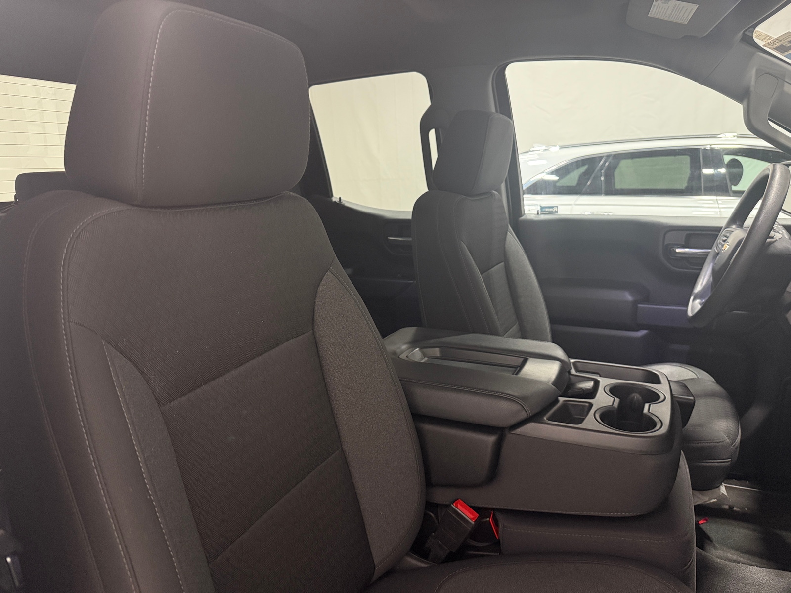 Thumbnail: 2022 Chevrolet Silverado 1500 - 2