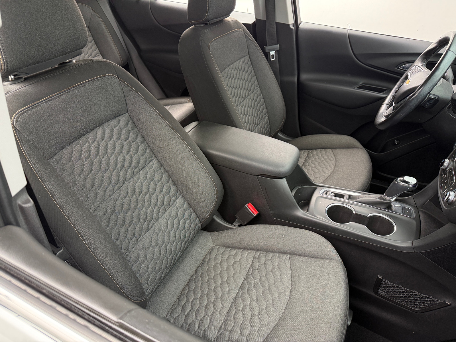 Thumbnail: 2019 Chevrolet Equinox - 2