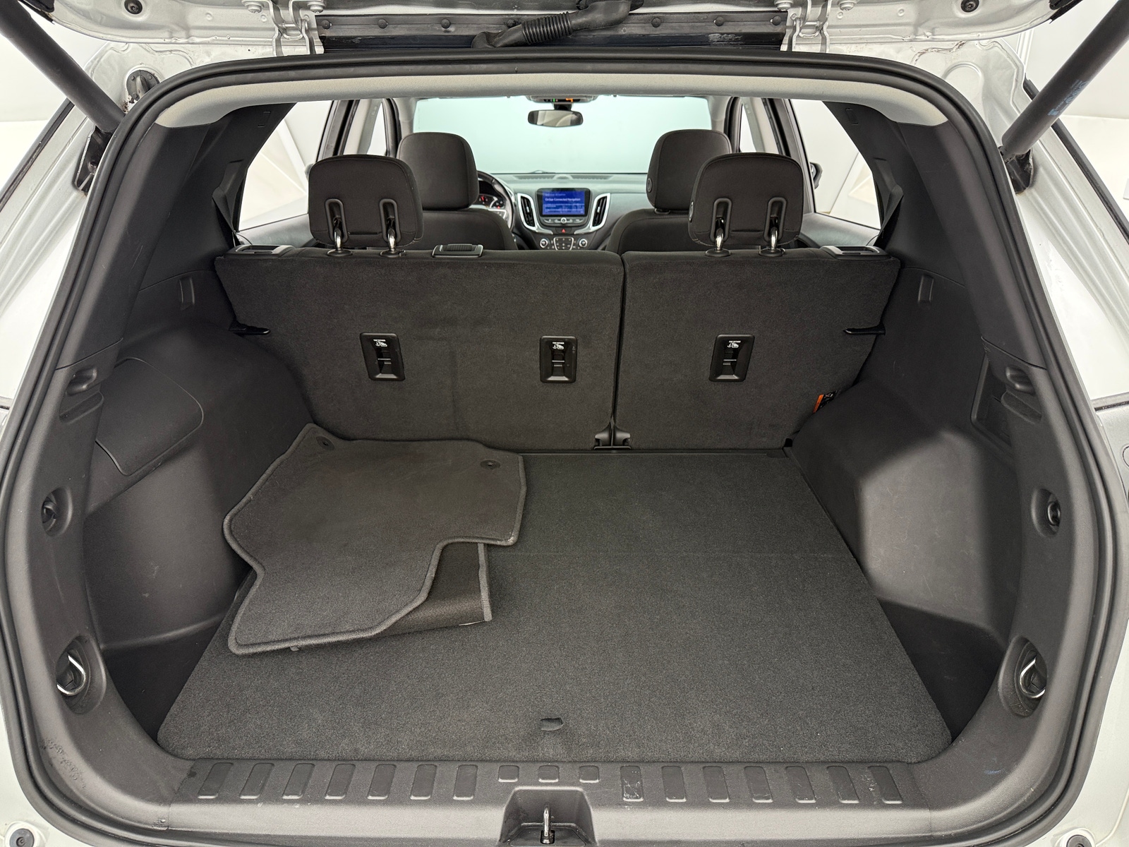 Thumbnail: 2019 Chevrolet Equinox - 7