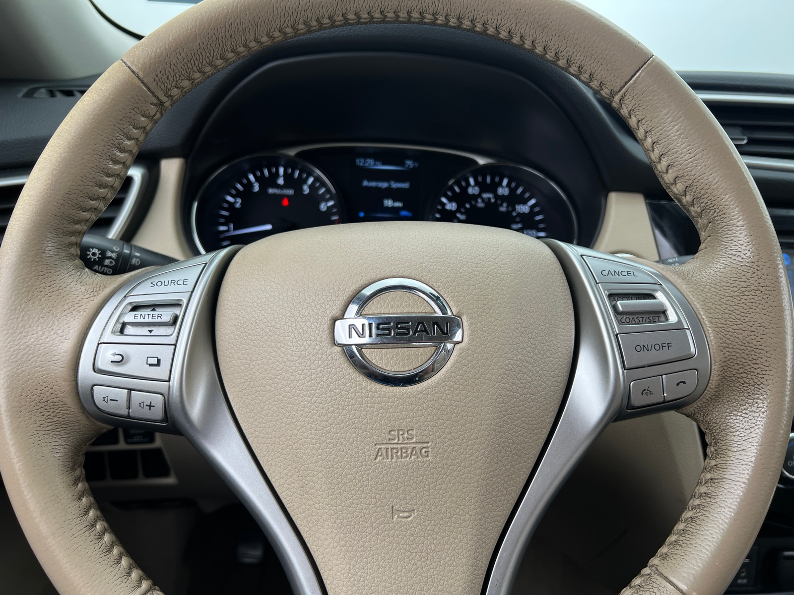 Thumbnail: 2014 Nissan Rogue - 4