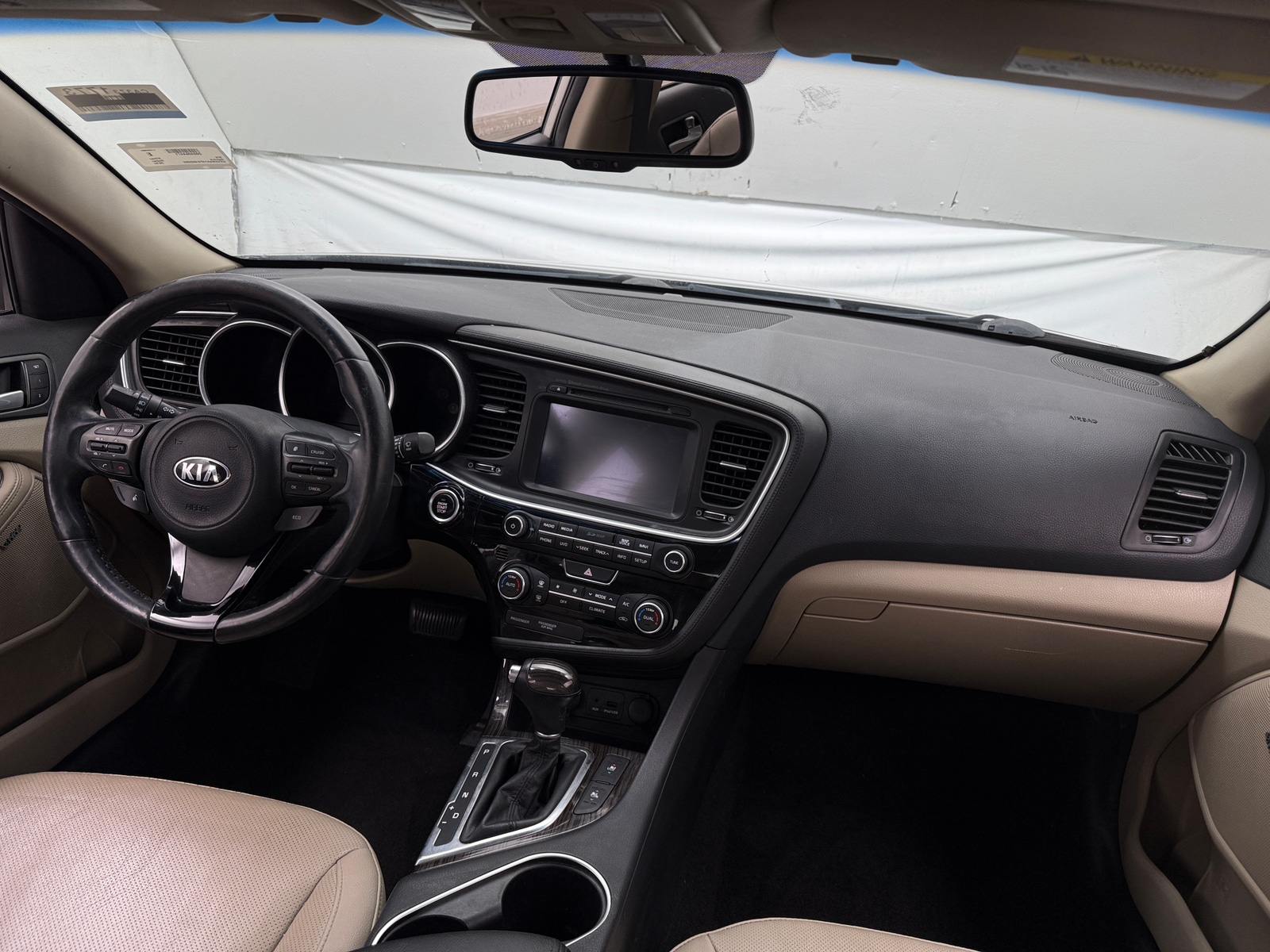 Thumbnail: 2015 Kia Optima - 2