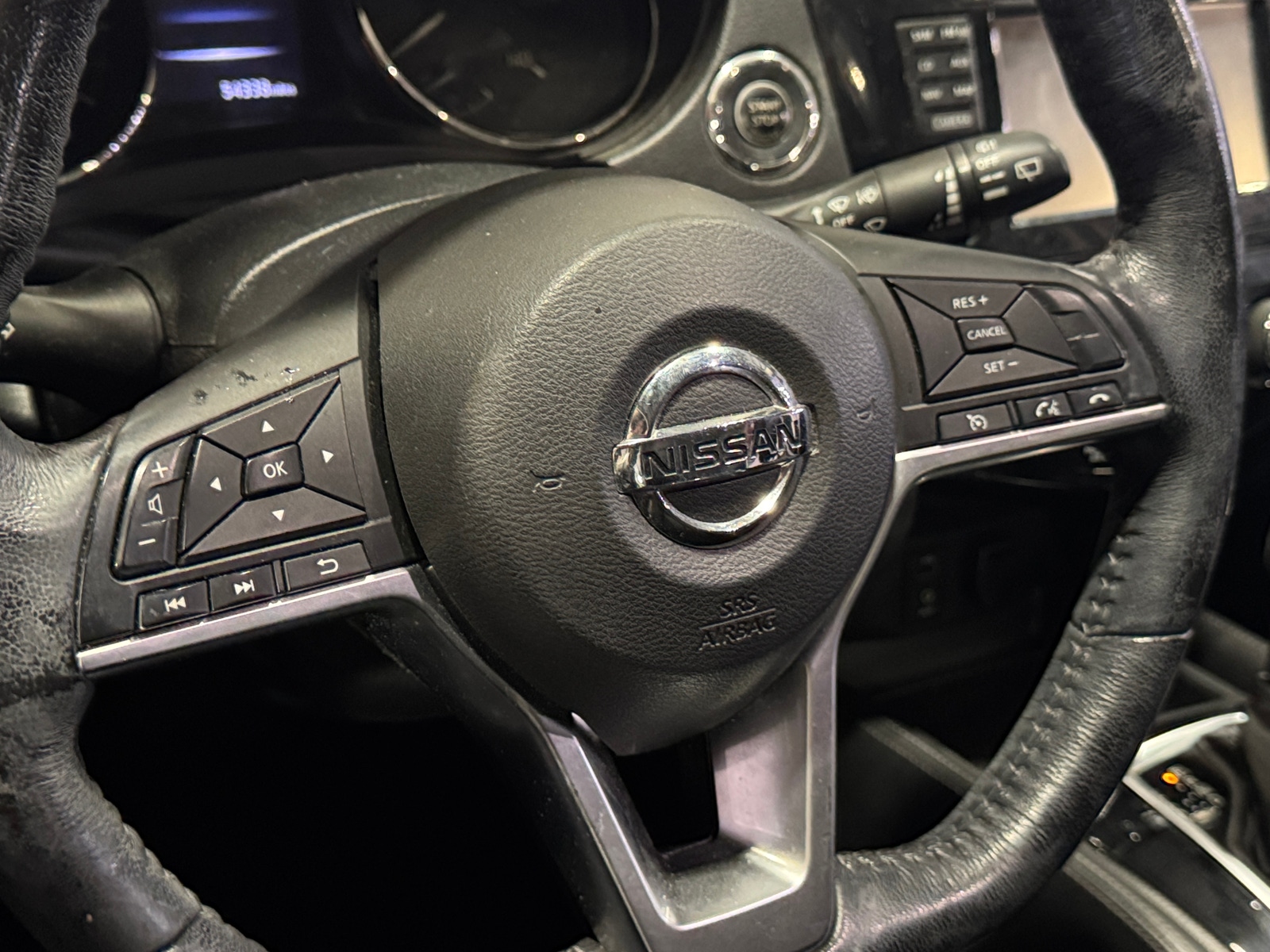 Thumbnail: 2017 Nissan Rogue Sport - 4