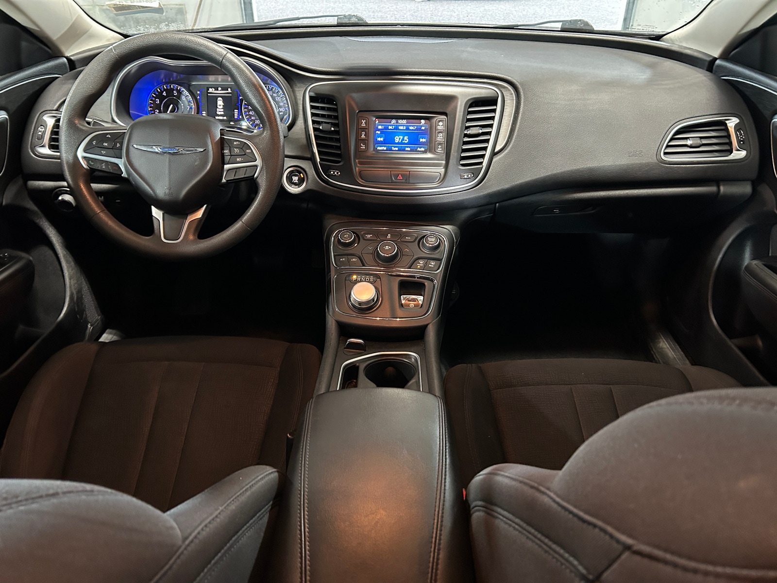 Thumbnail: 2015 Chrysler 200 - 3