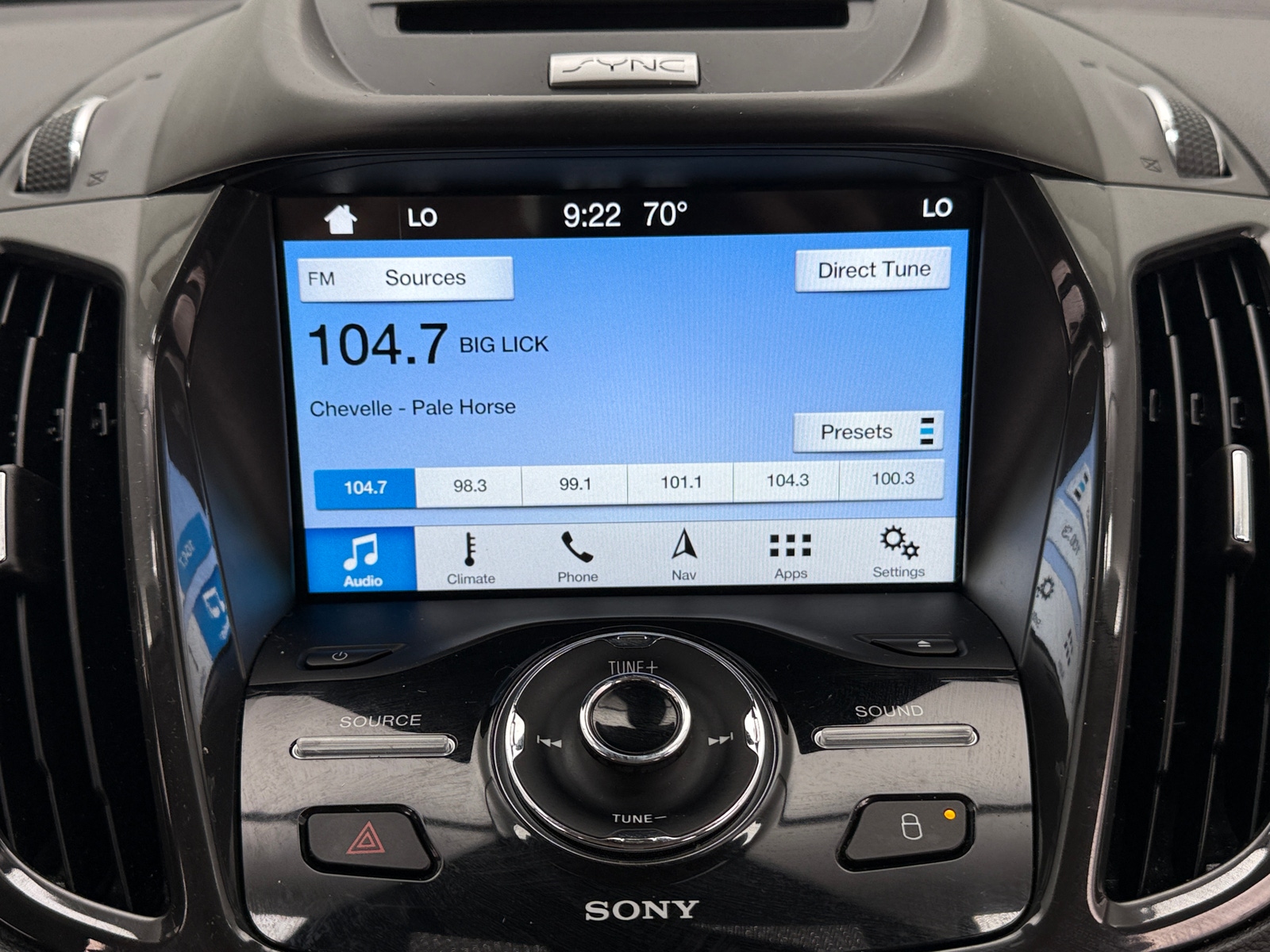 Thumbnail: 2016 Ford Escape - 3