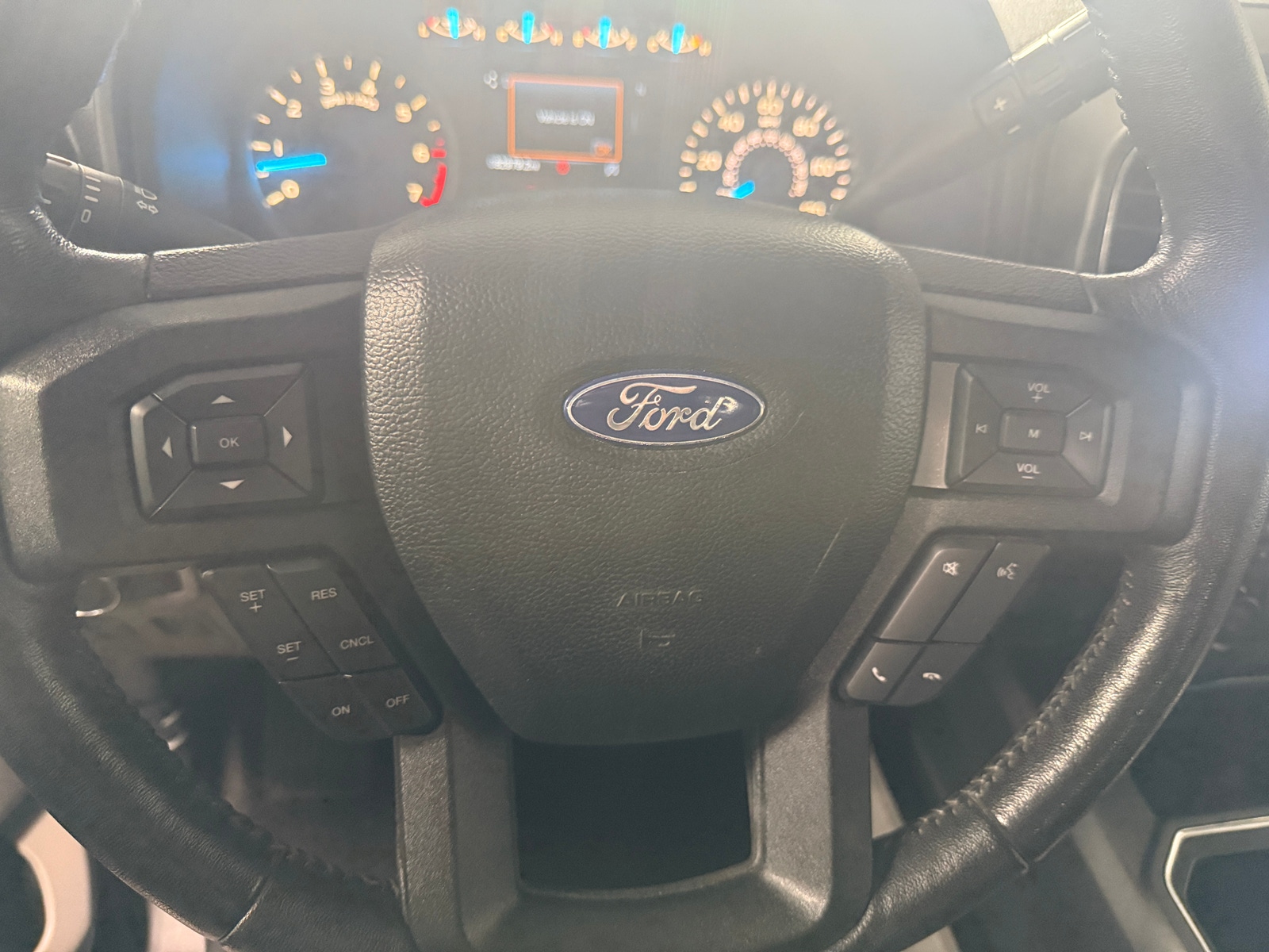 Thumbnail: 2018 Ford Econoline - 5