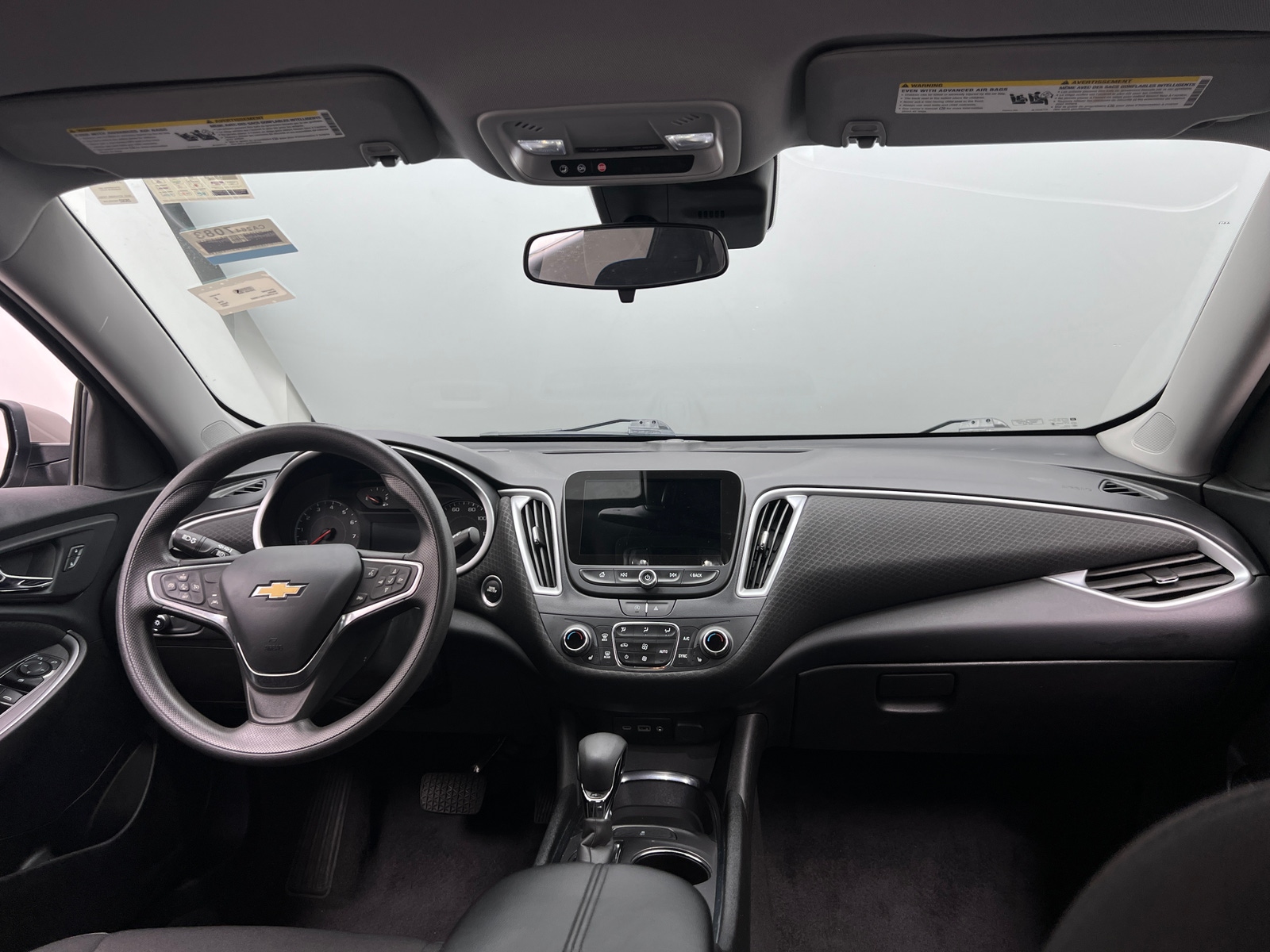 Thumbnail: 2023 Chevrolet Malibu - 3