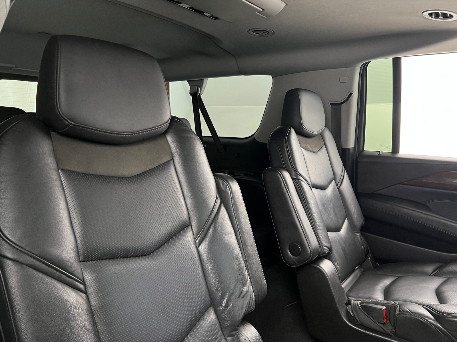 Thumbnail: 2020 Cadillac Escalade - 5