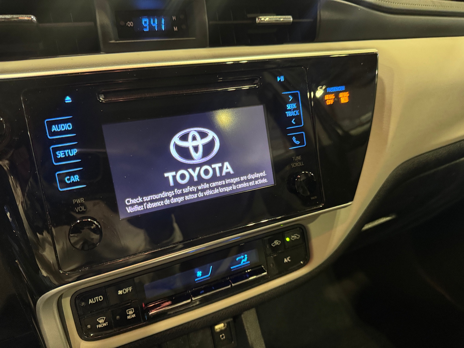 Thumbnail: 2019 Toyota Corolla - 4