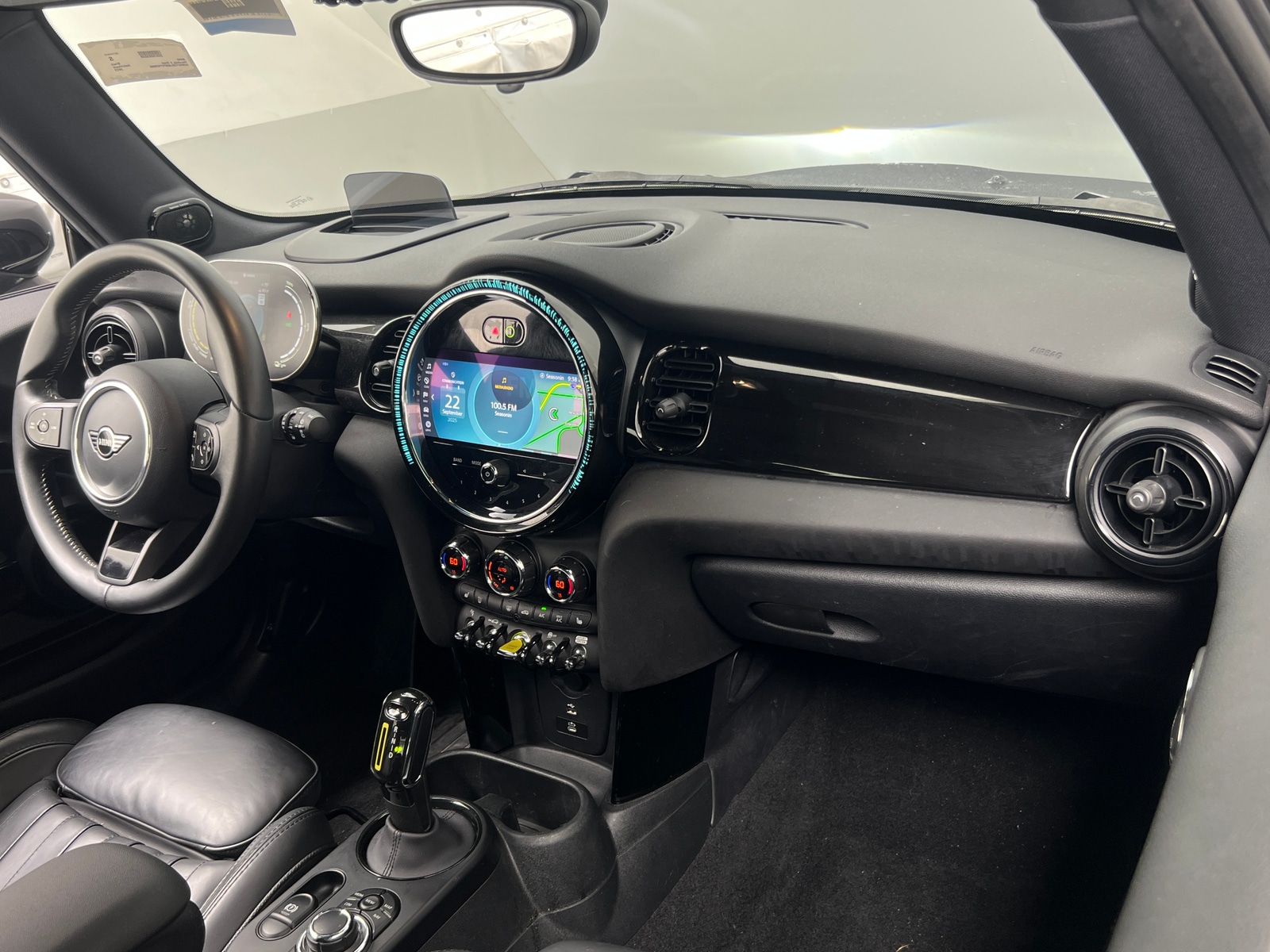 Thumbnail: 2023 MINI Cooper Hardtop - 2