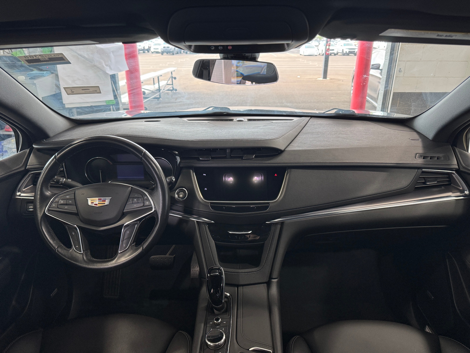 Thumbnail: 2022 Cadillac XT5 - 2