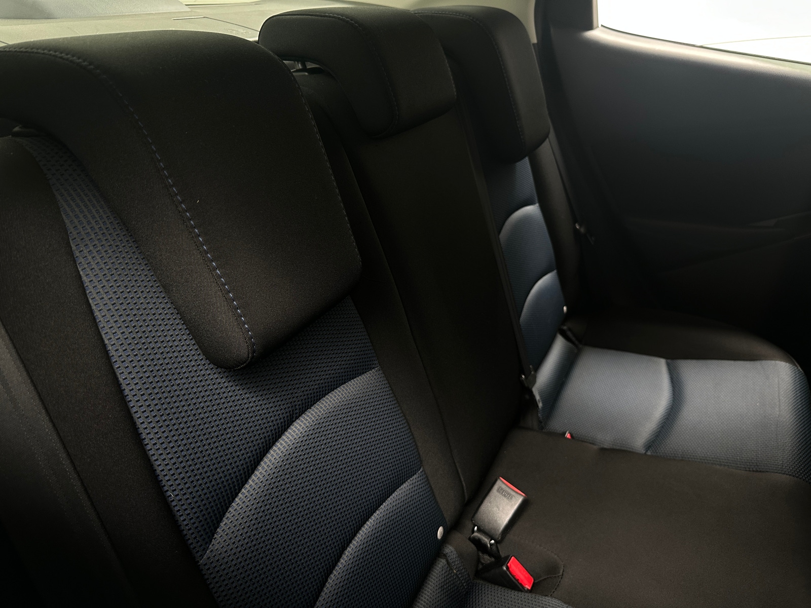 Thumbnail: 2018 Toyota Yaris iA - 6