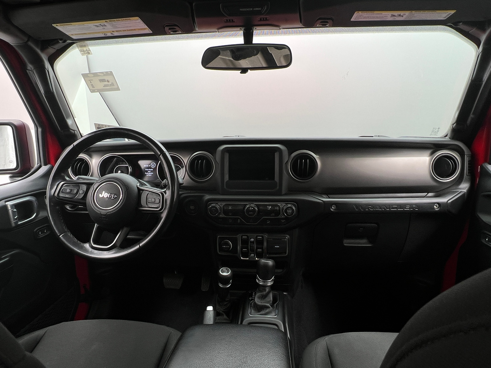 Thumbnail: 2019 Jeep Wrangler - 3