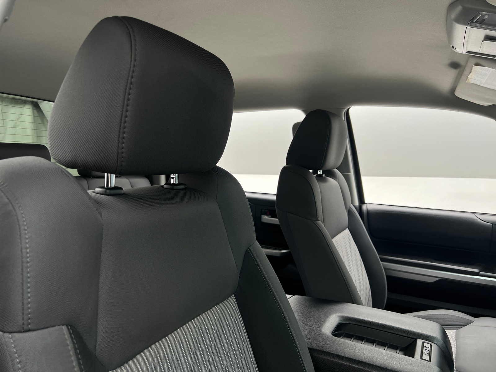 Thumbnail: 2016 Toyota Tundra - 2