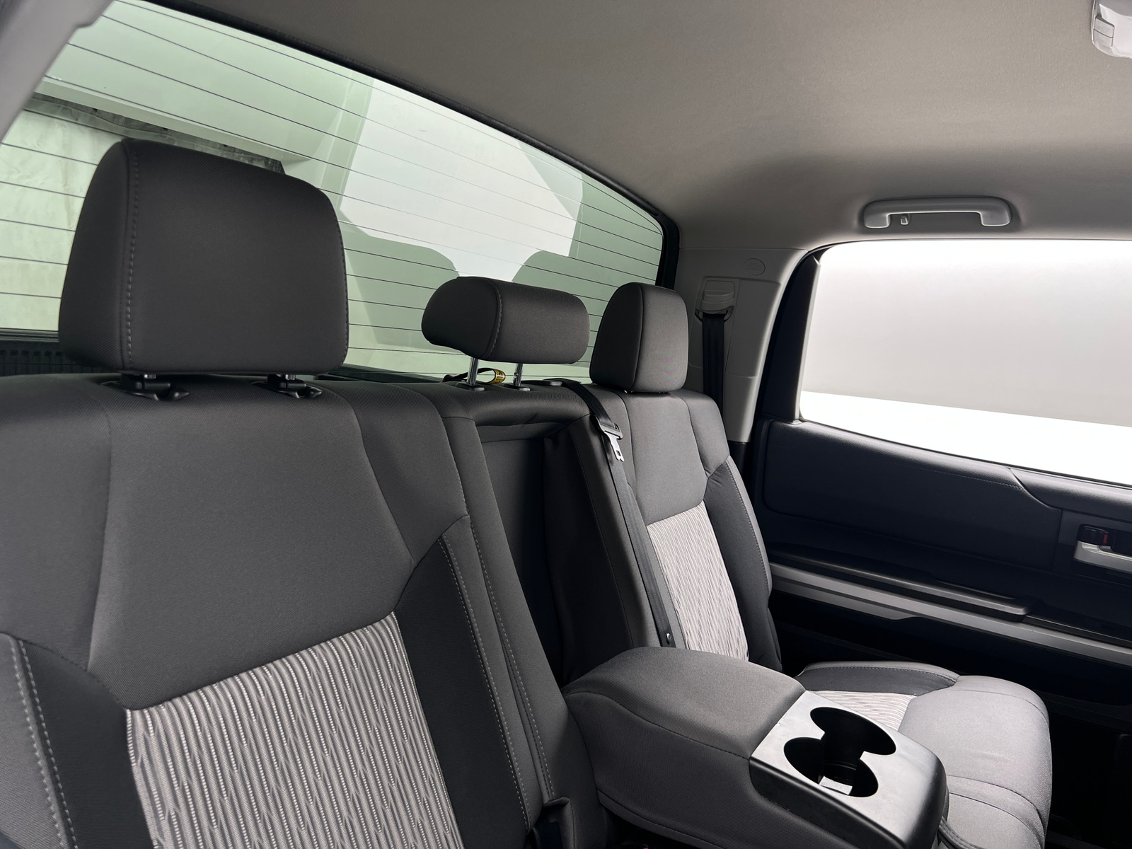 Thumbnail: 2016 Toyota Tundra - 6