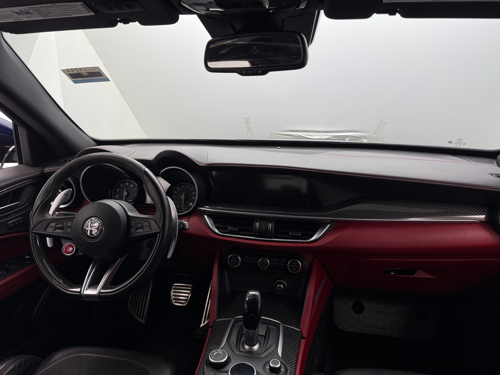 Thumbnail: 2019 Alfa Romeo Stelvio - 2