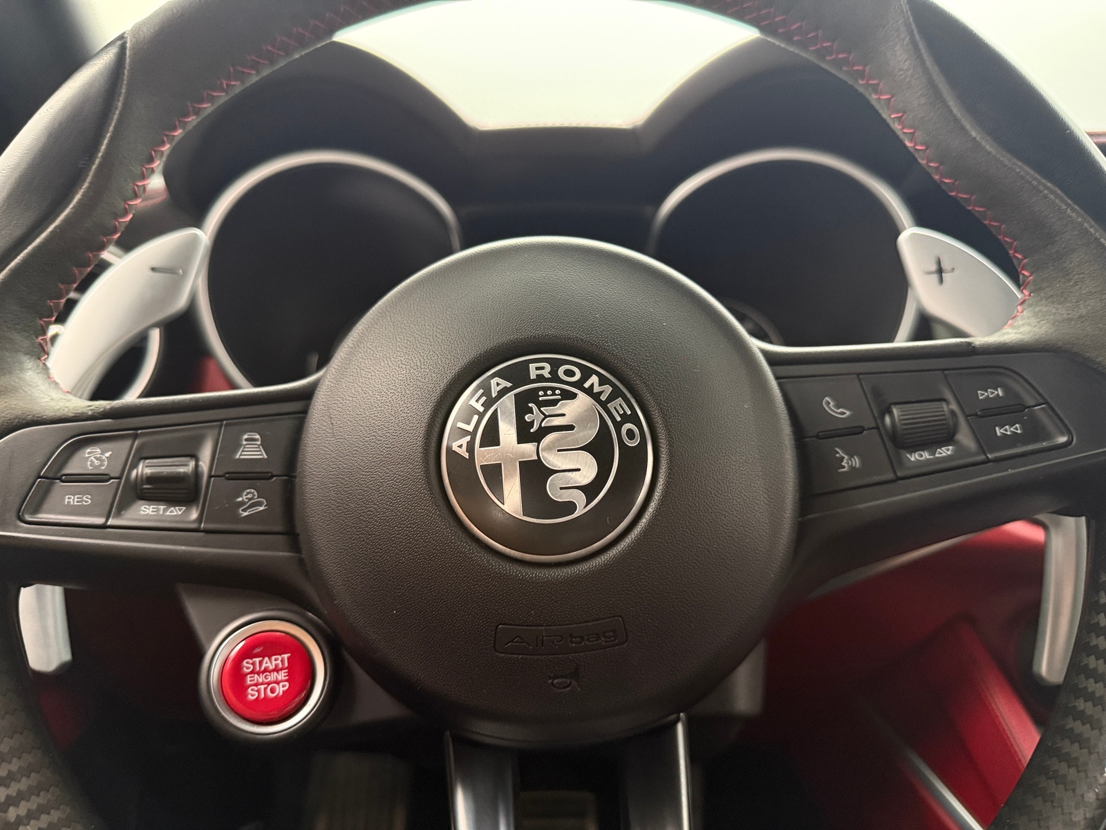 Thumbnail: 2019 Alfa Romeo Stelvio - 4