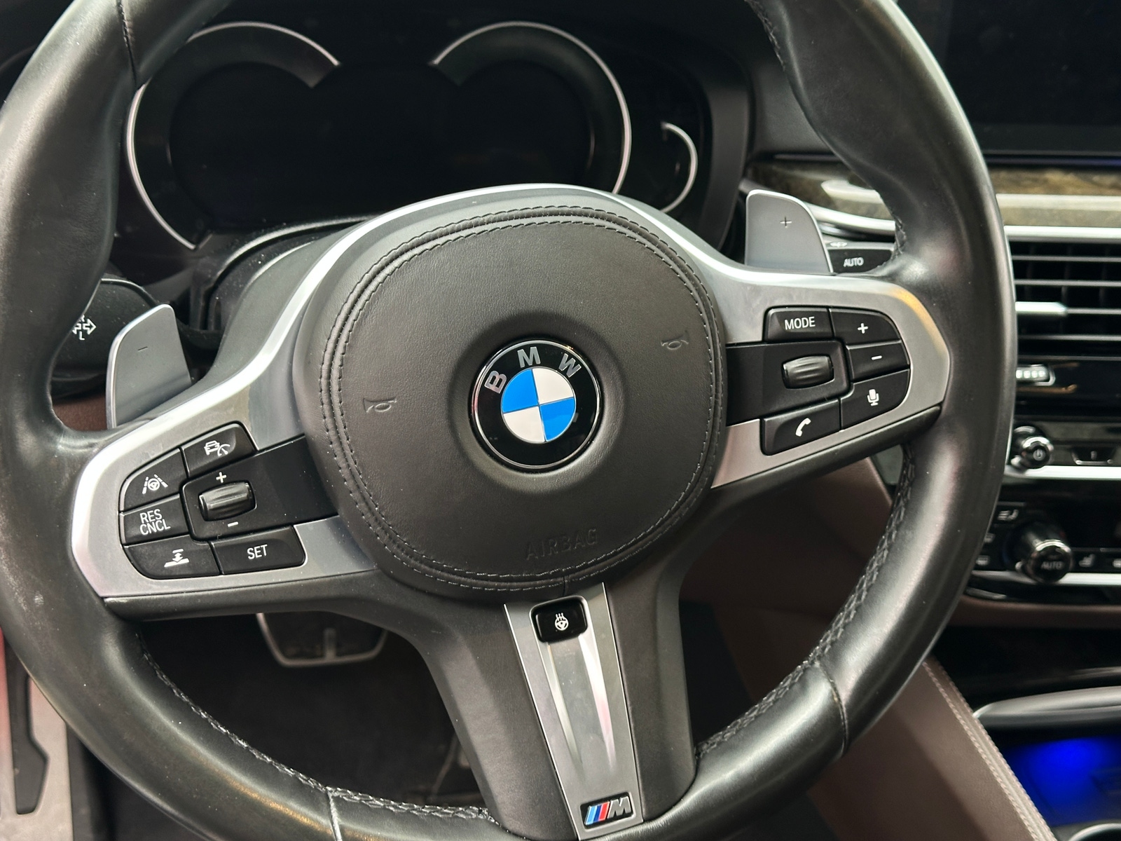 Thumbnail: 2018 BMW 5 Series - 4