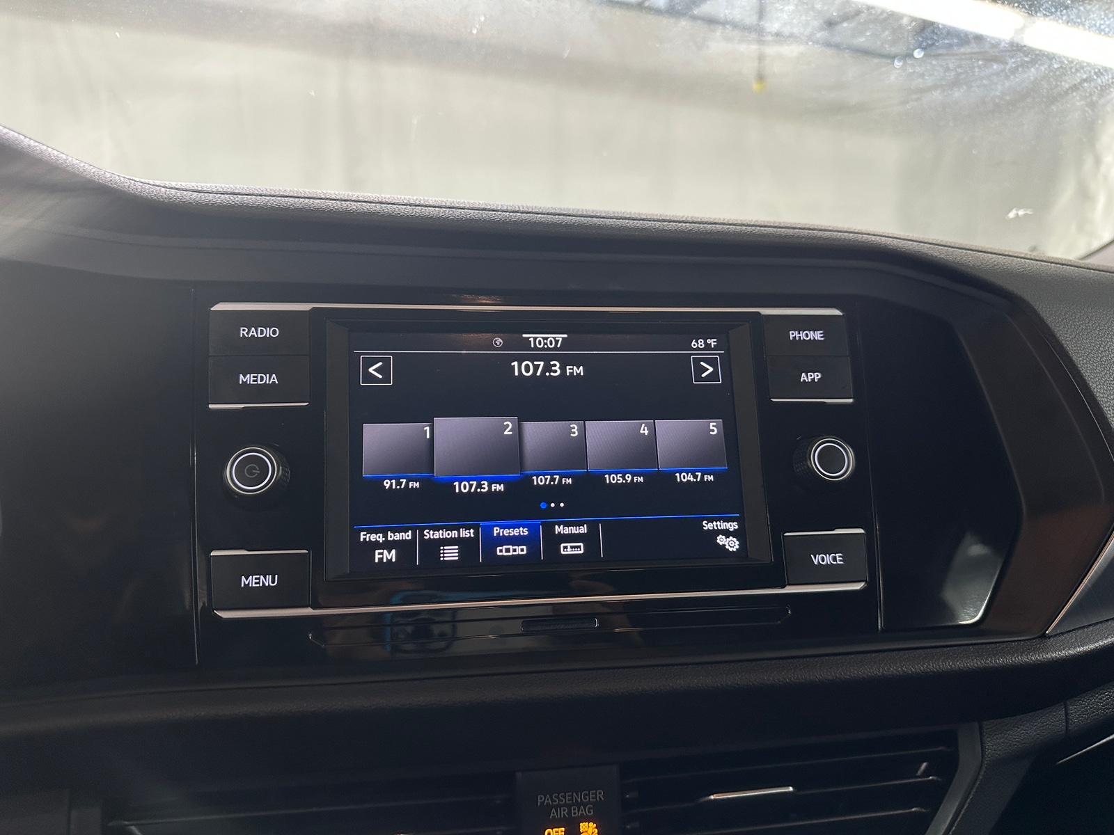 Thumbnail: 2024 Volkswagen Jetta - 3