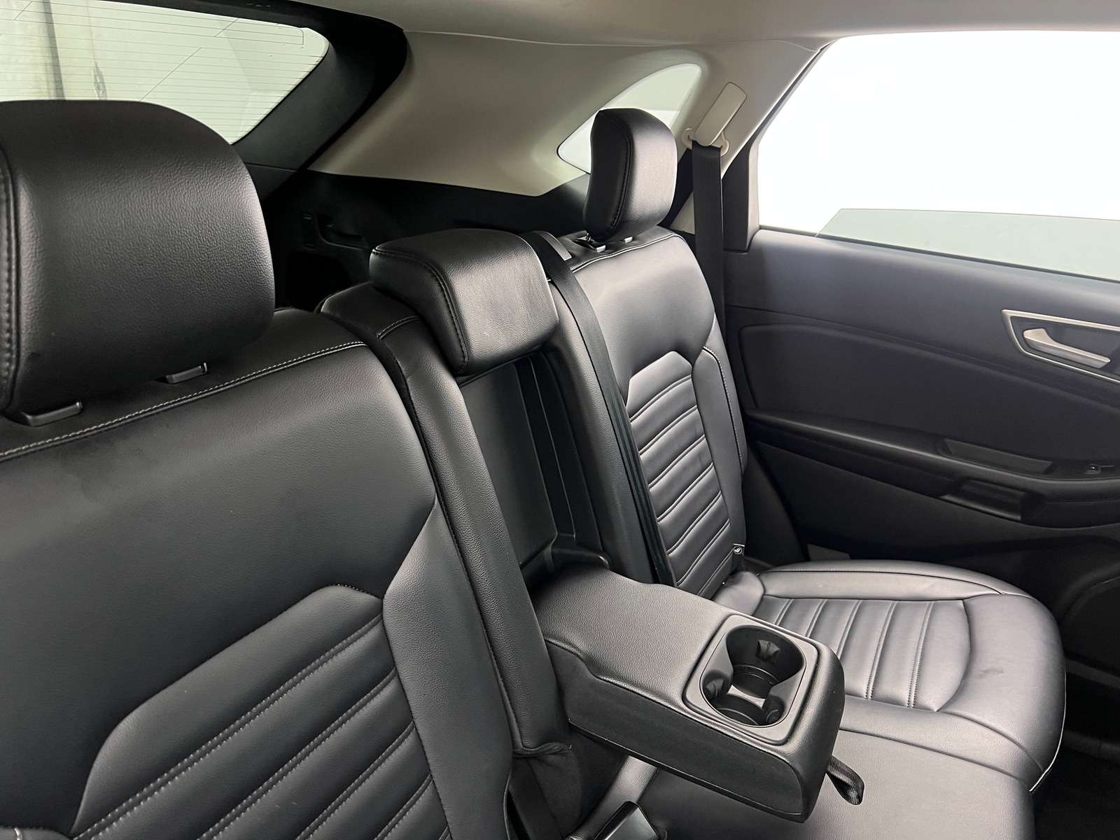 Thumbnail: 2023 Ford Edge - 5