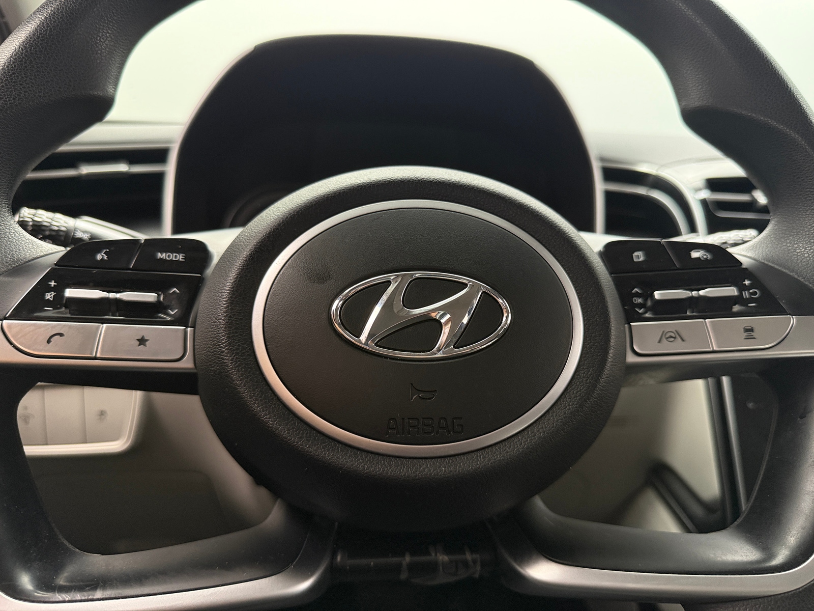 Thumbnail: 2022 Hyundai Tucson - 5