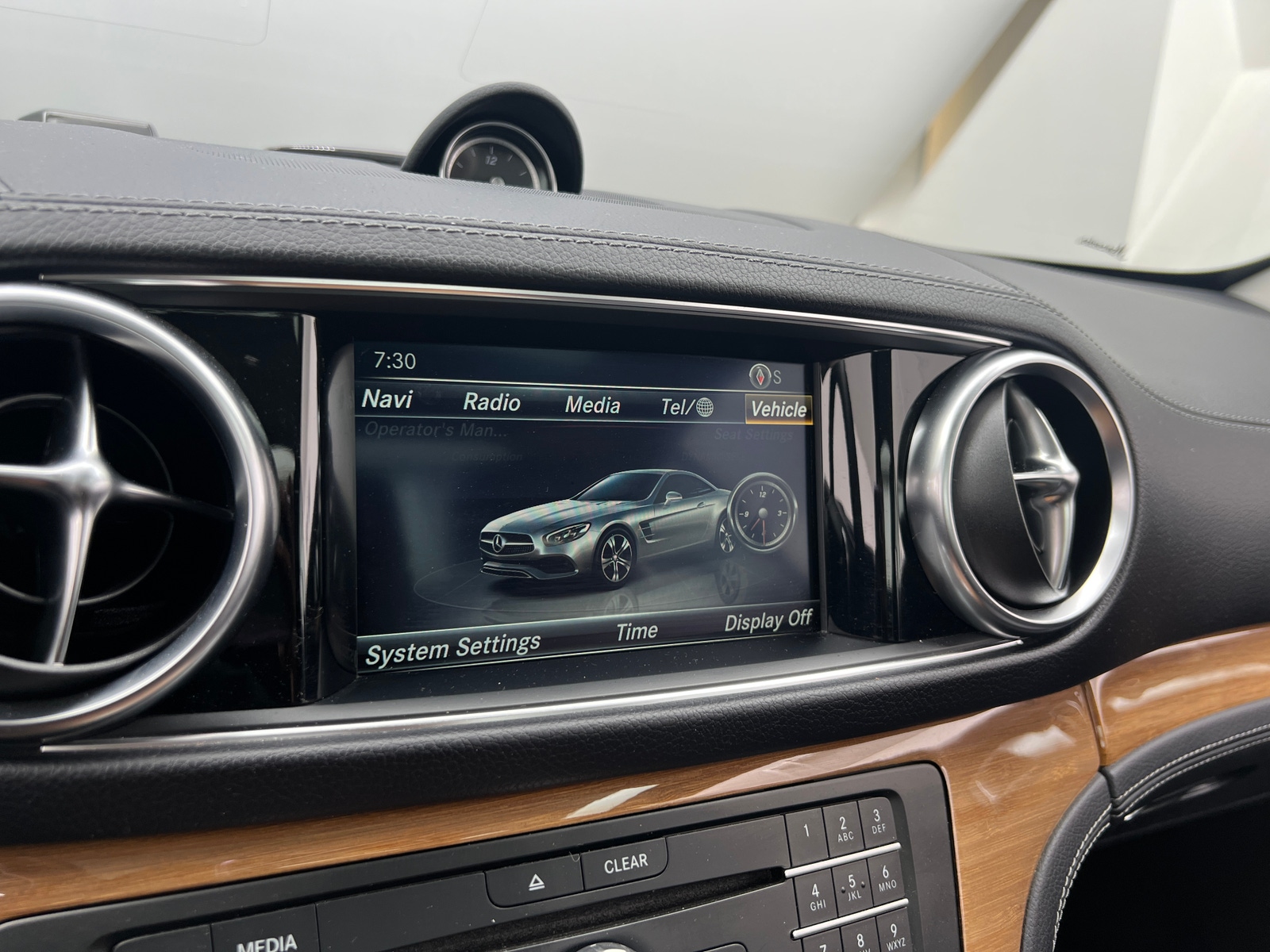Thumbnail: 2020 Mercedes-Benz SL-Class - 3